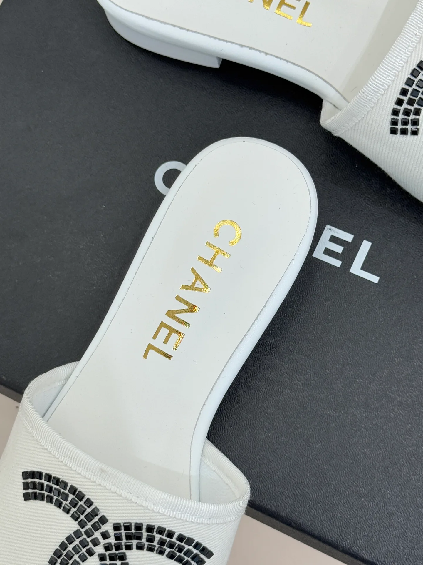 Босоножки Женские Chanel 11167377