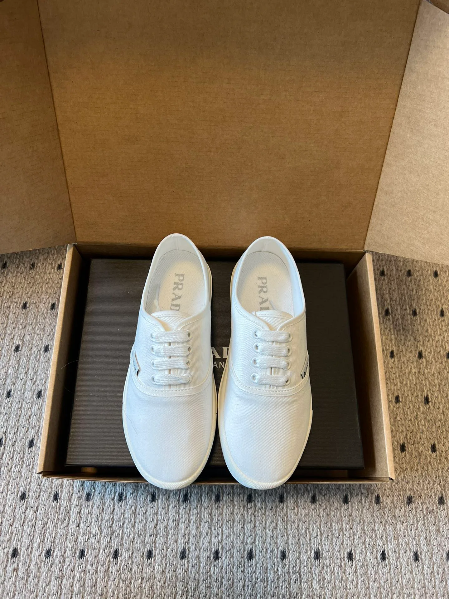 Кеды Женские Prada 3890223