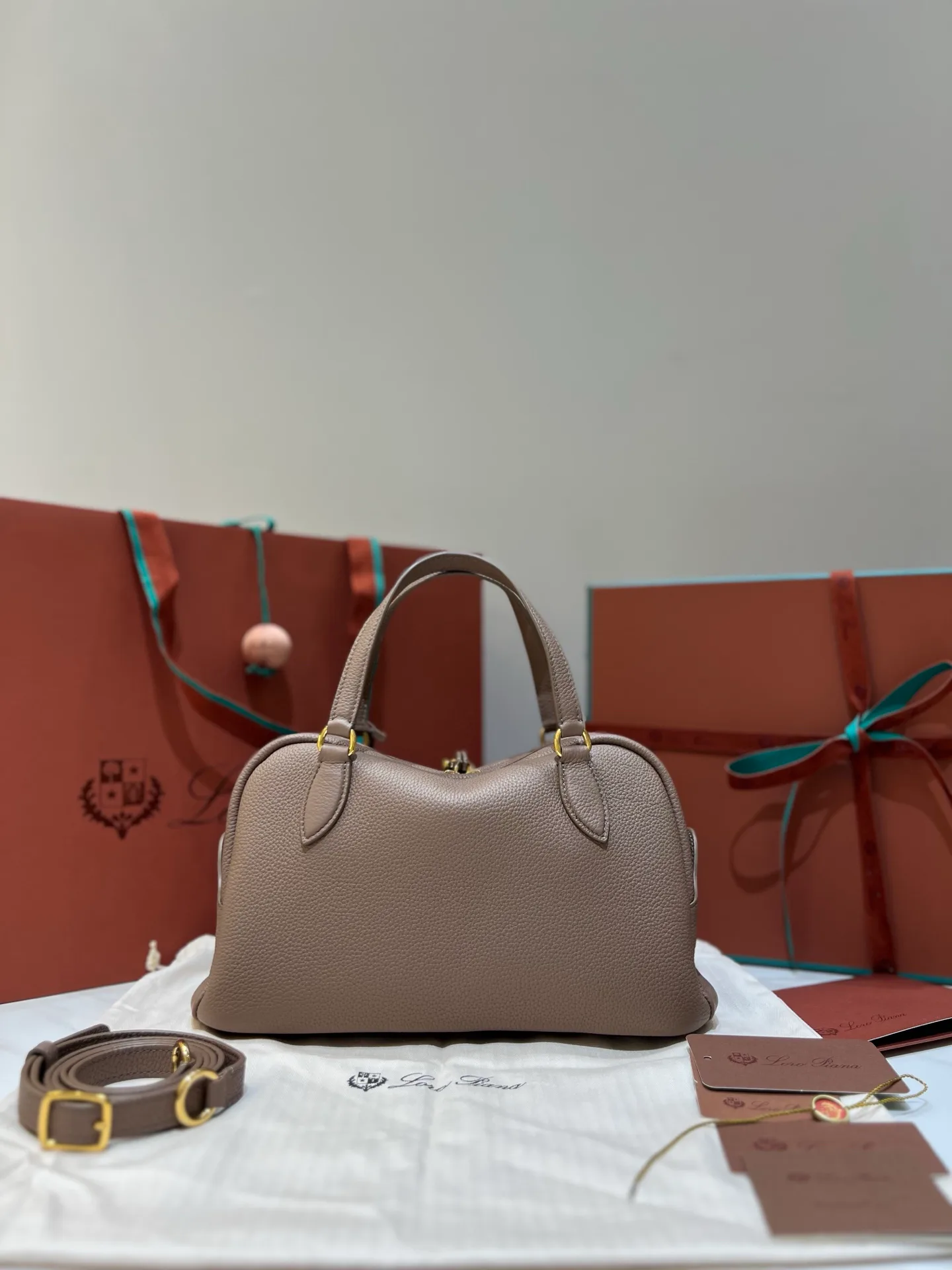 Классические Сумки Женские Loro Piana 13094810