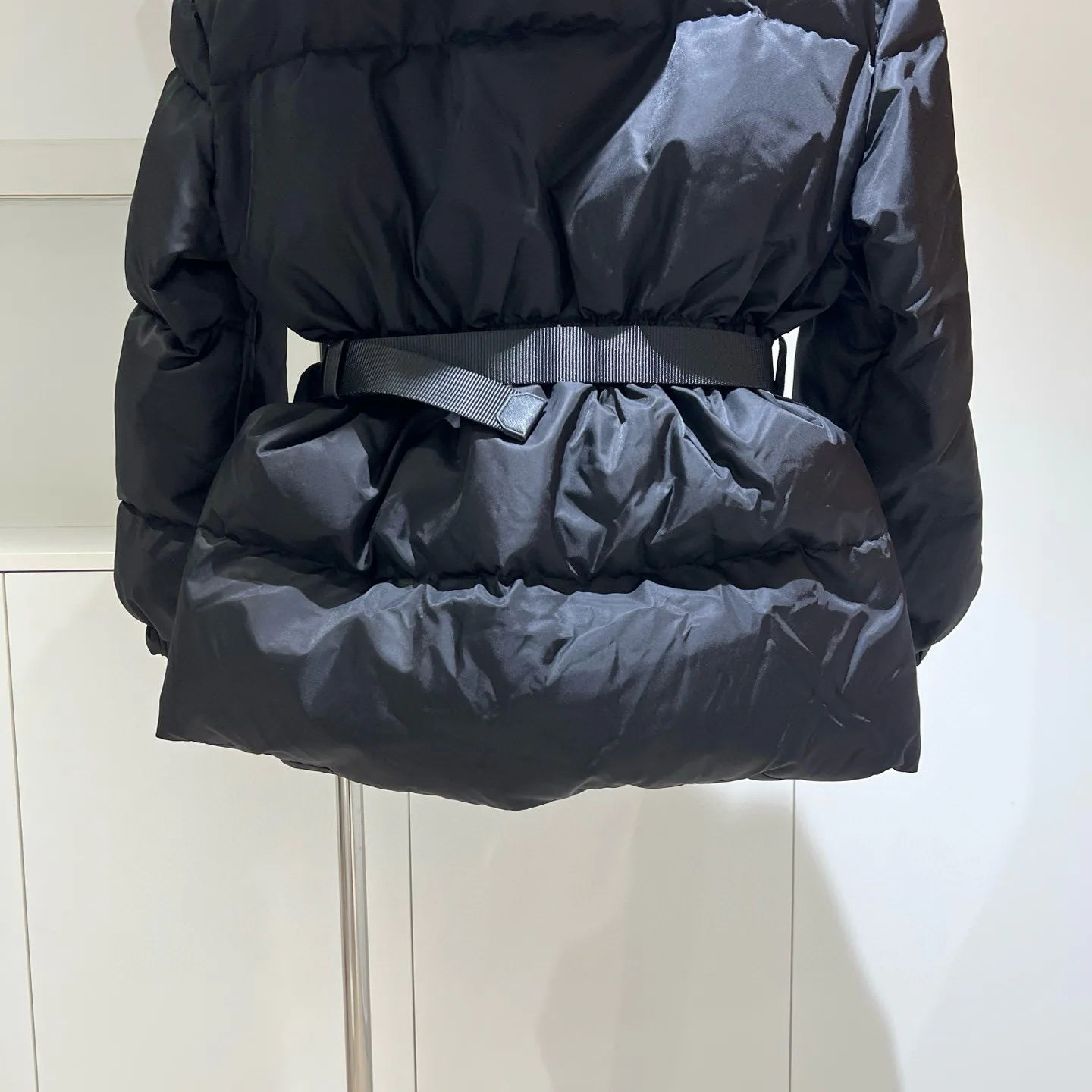 Куртки И Пуховики Женские Prada 18993994