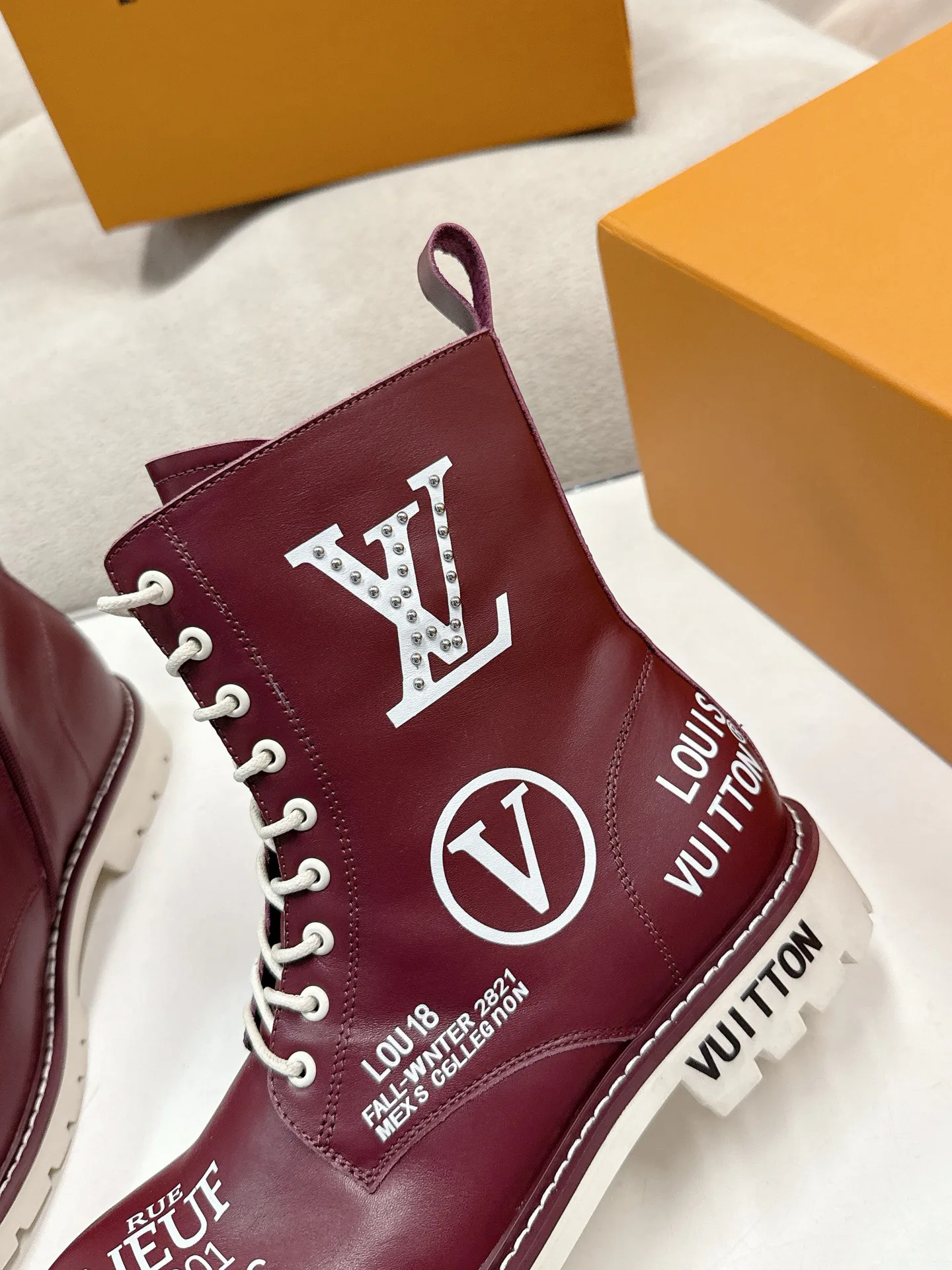 Ботинки Женские Louis Vuitton 5188111