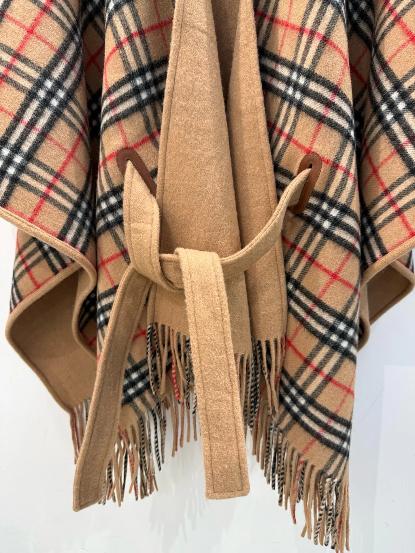 Пальто Женские Burberry 18319994