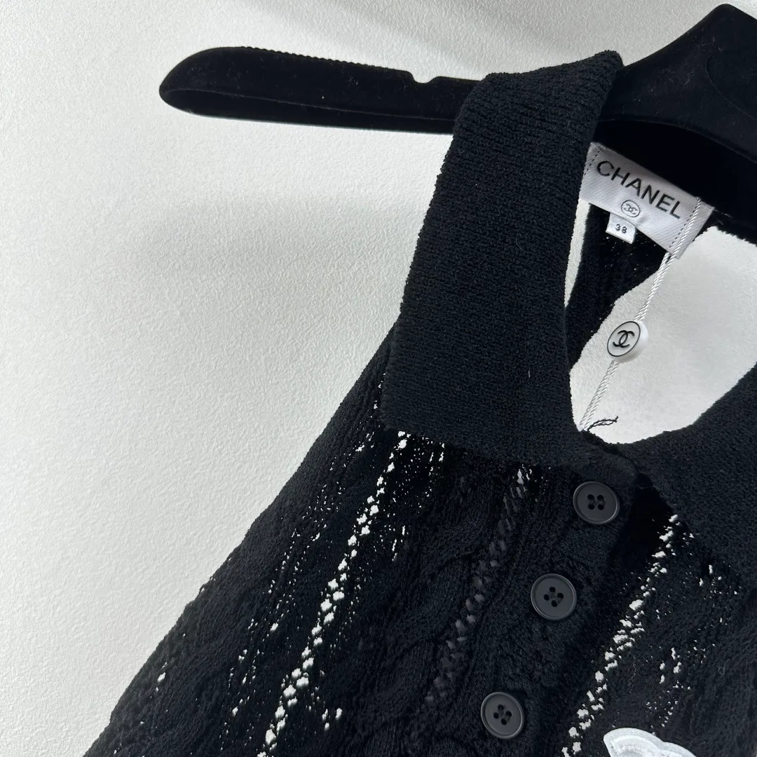 Жилеты Женские Chanel 11342805