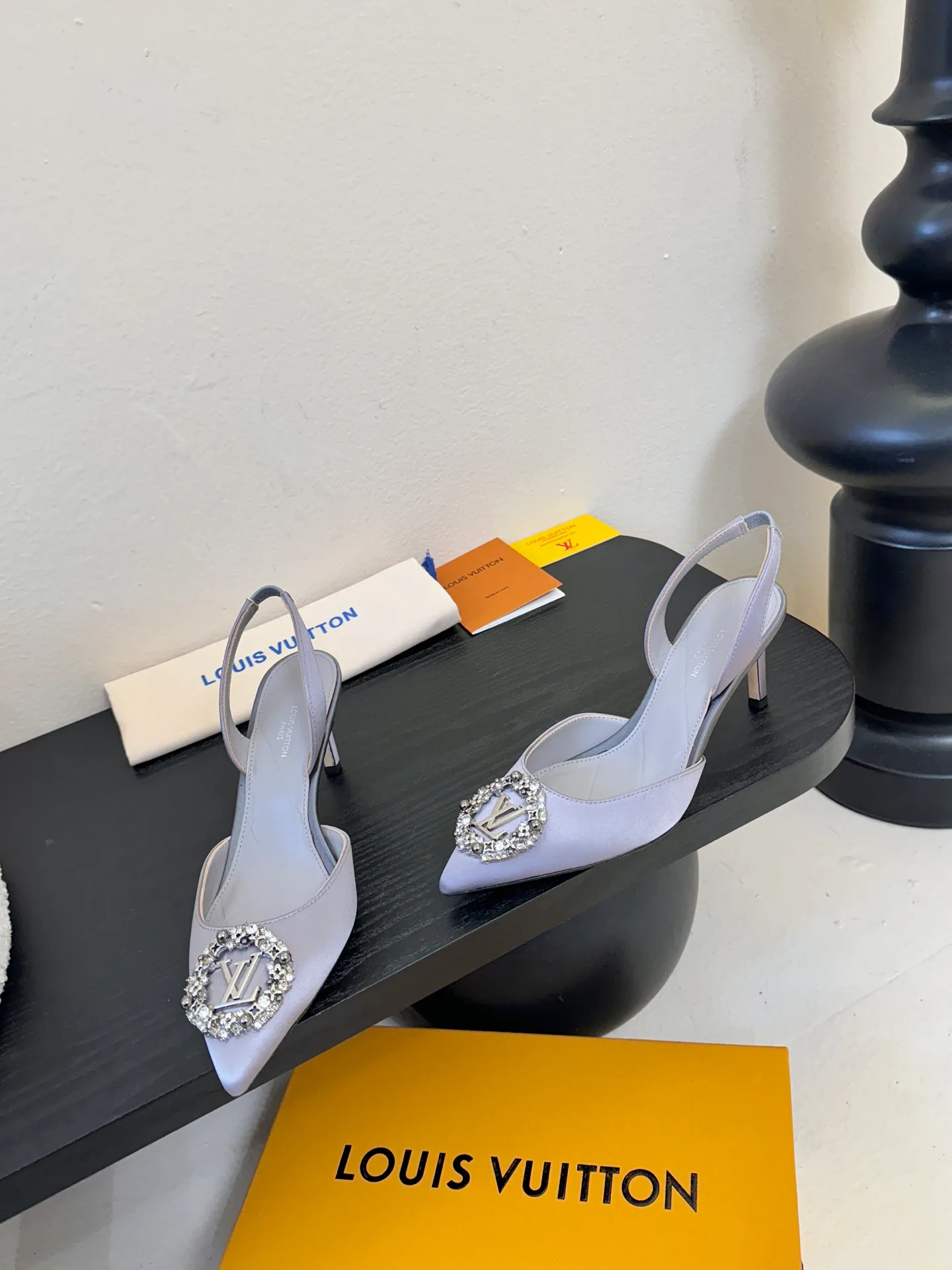 Туфли Женские Louis Vuitton 3495975