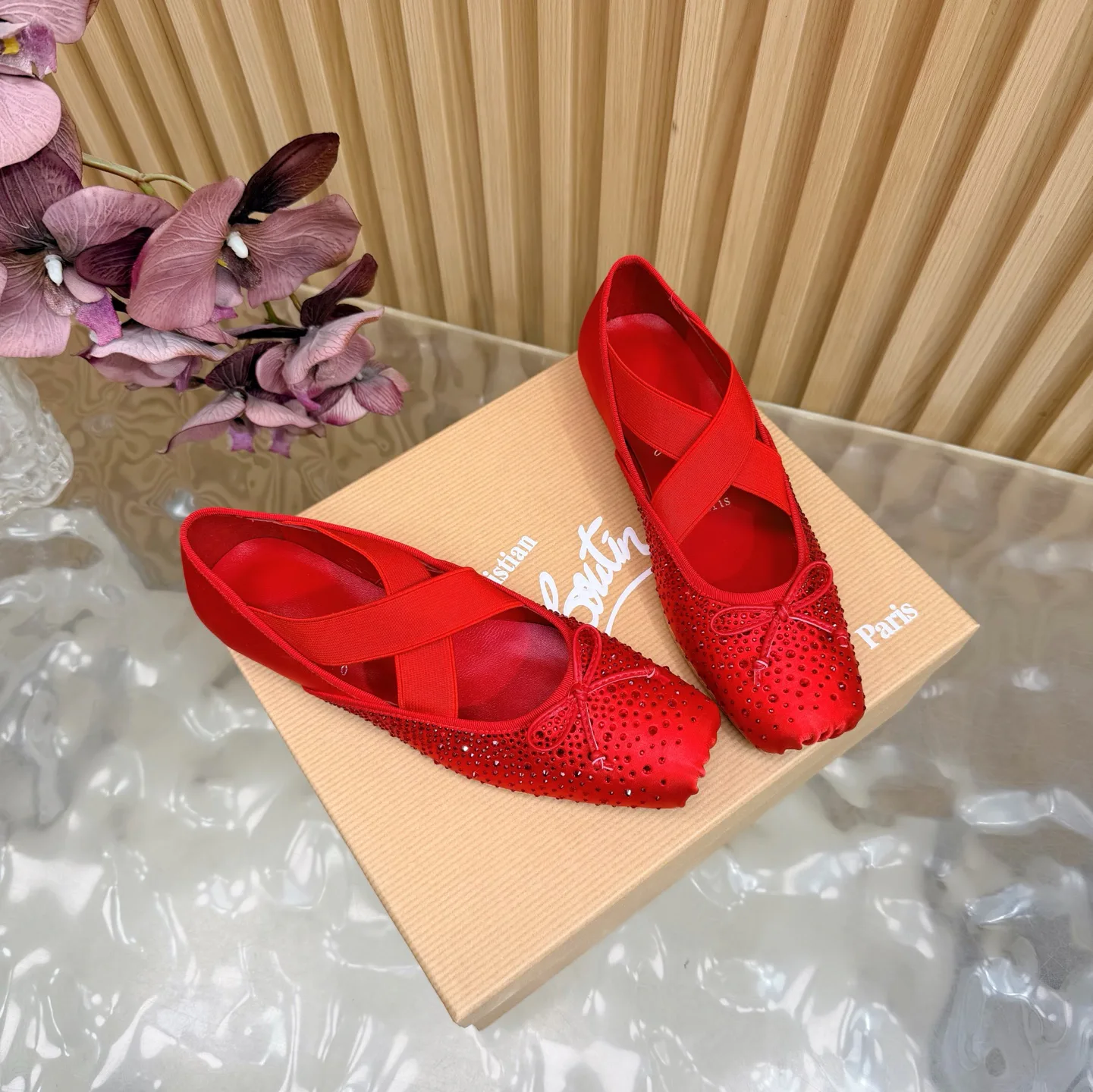 Туфли Женские Christian Louboutin 3901541