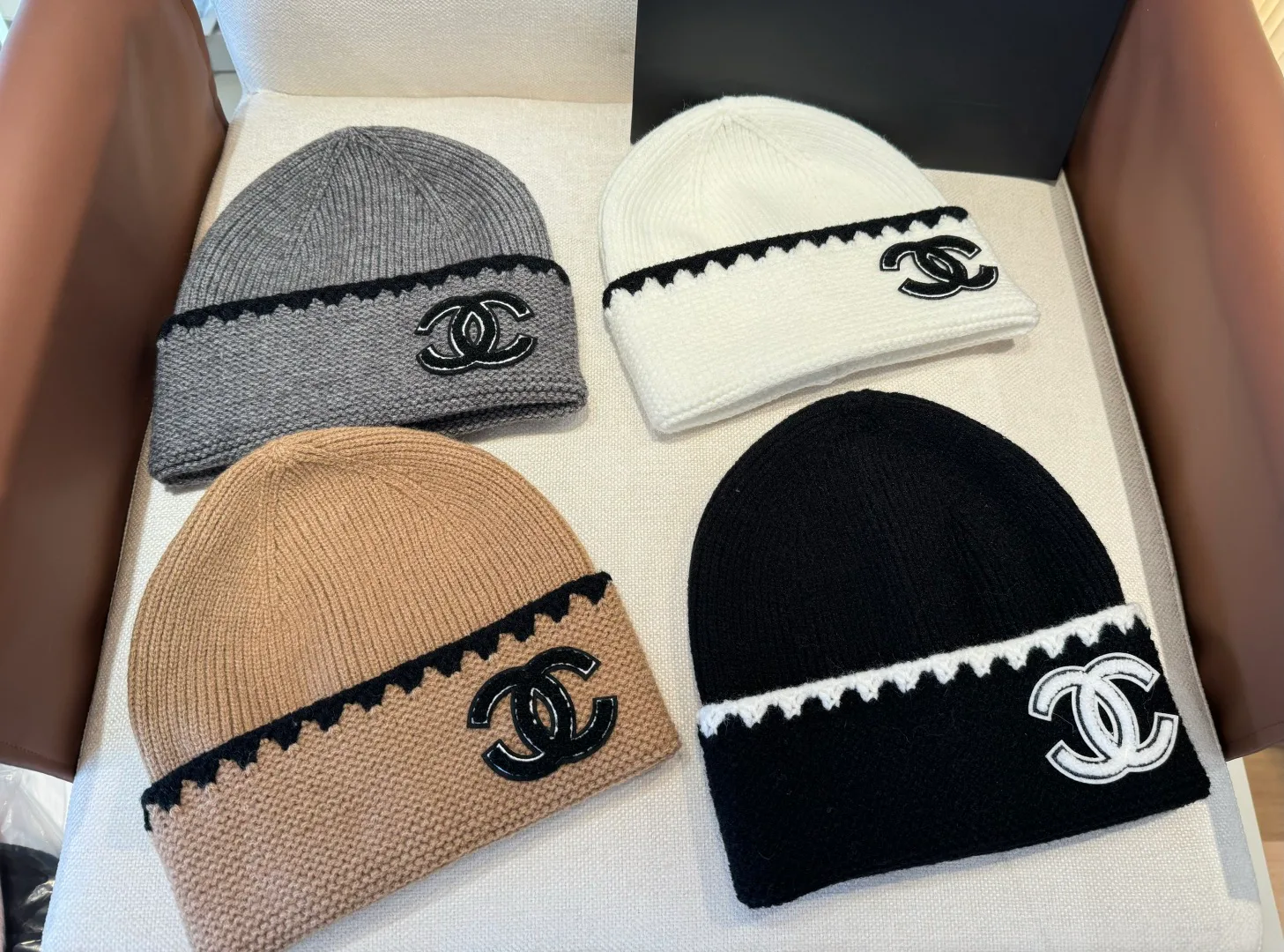 Головные Уборы Chanel 219533