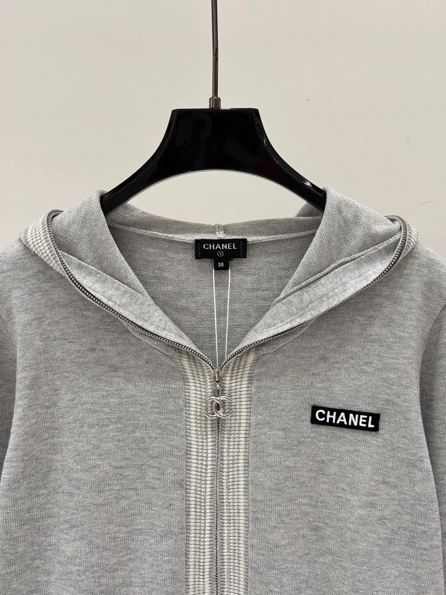 Джемперы И Свитеры Женские Chanel 17932553