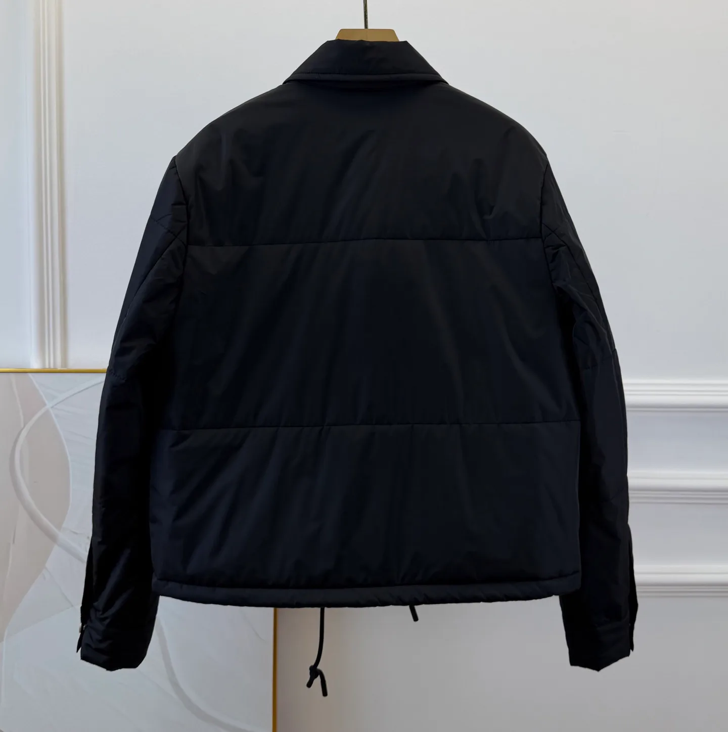 Куртки И Пуховики Женские Prada 18677388