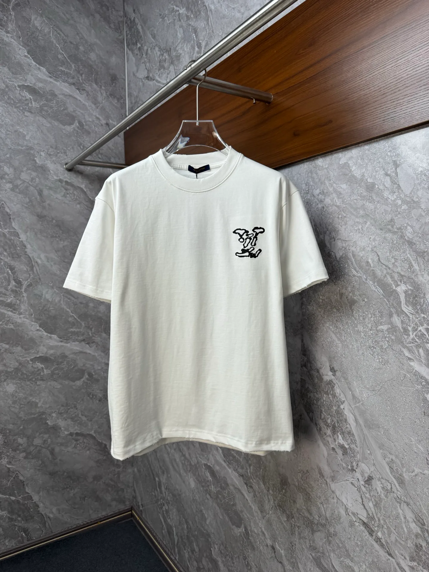Футболки Женские Louis Vuitton 12635040