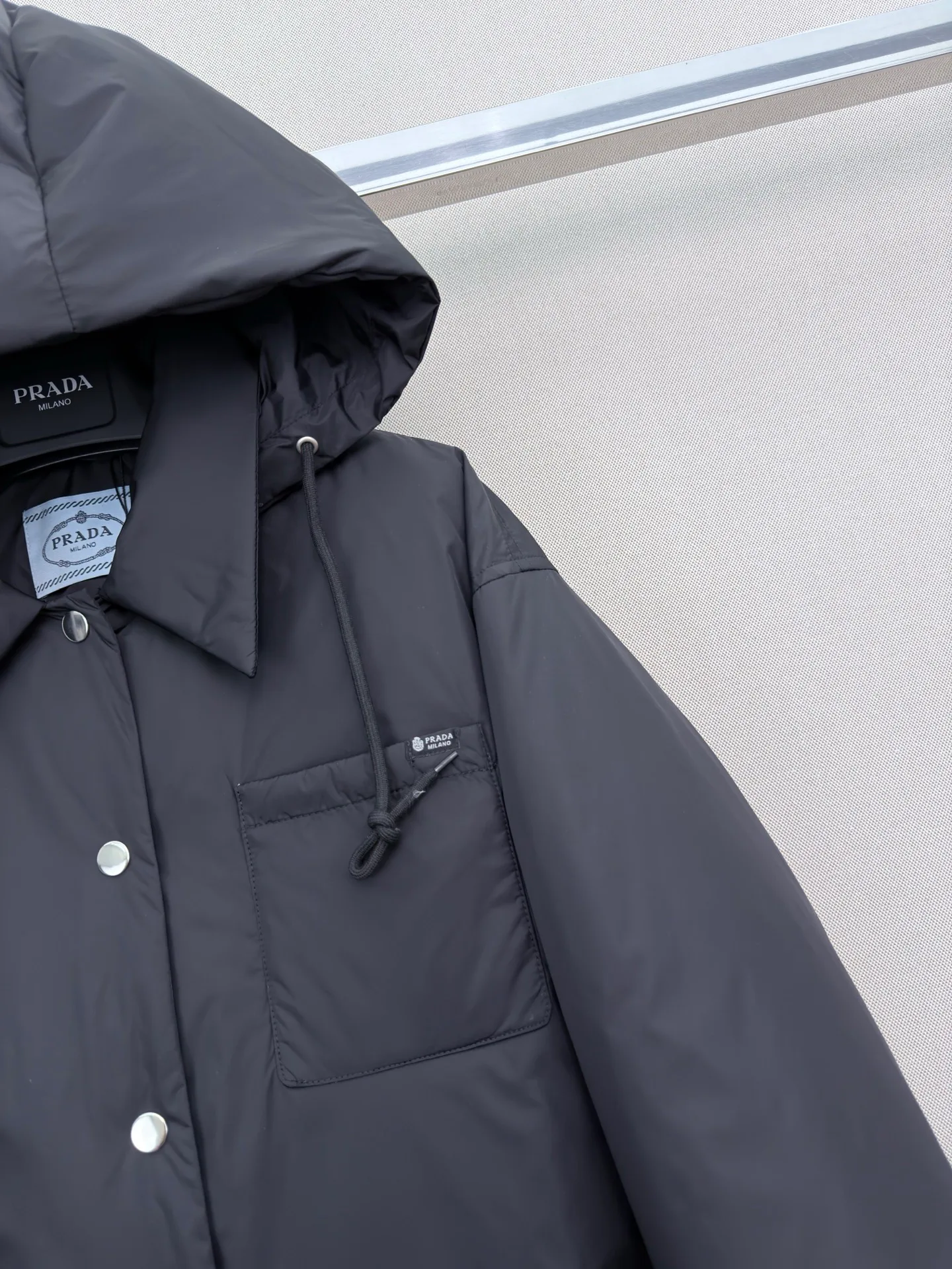Куртки И Пуховики Женские Prada 19589738