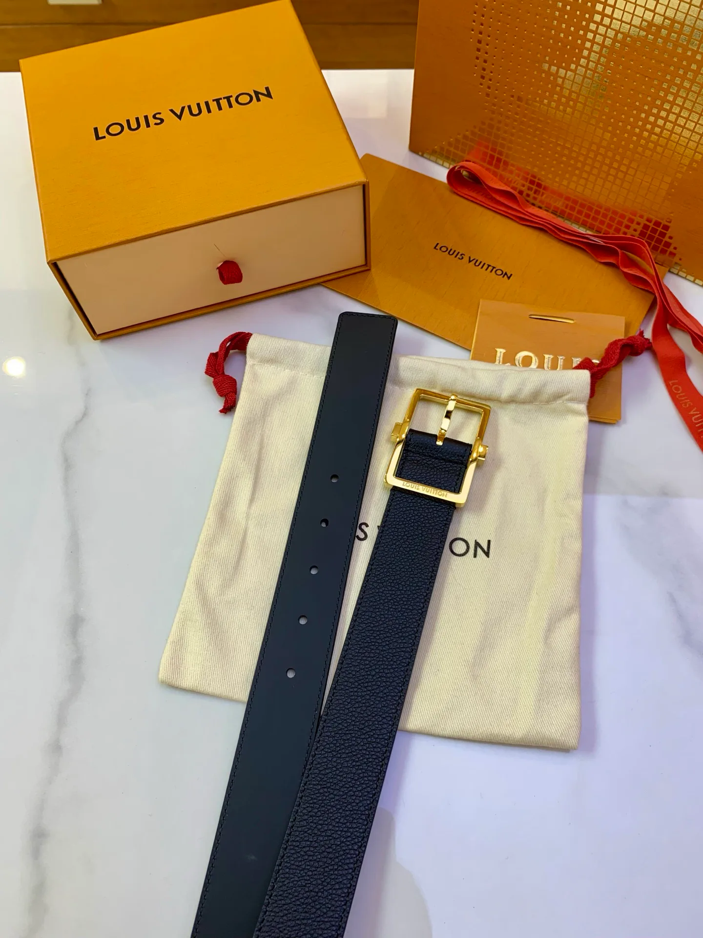 Ремни Louis Vuitton 17682171
