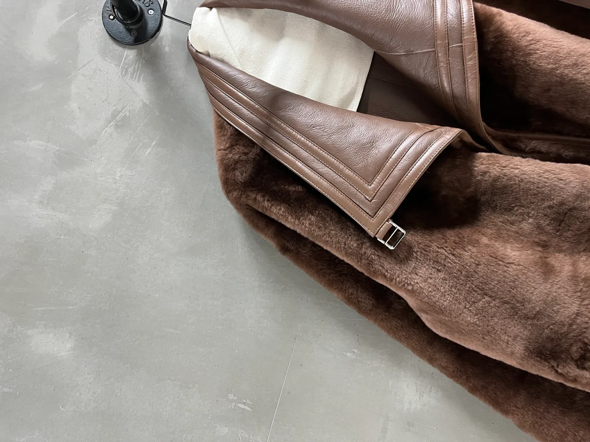 Кожаные Куртки И Дублёнки Женские Hermes 202455