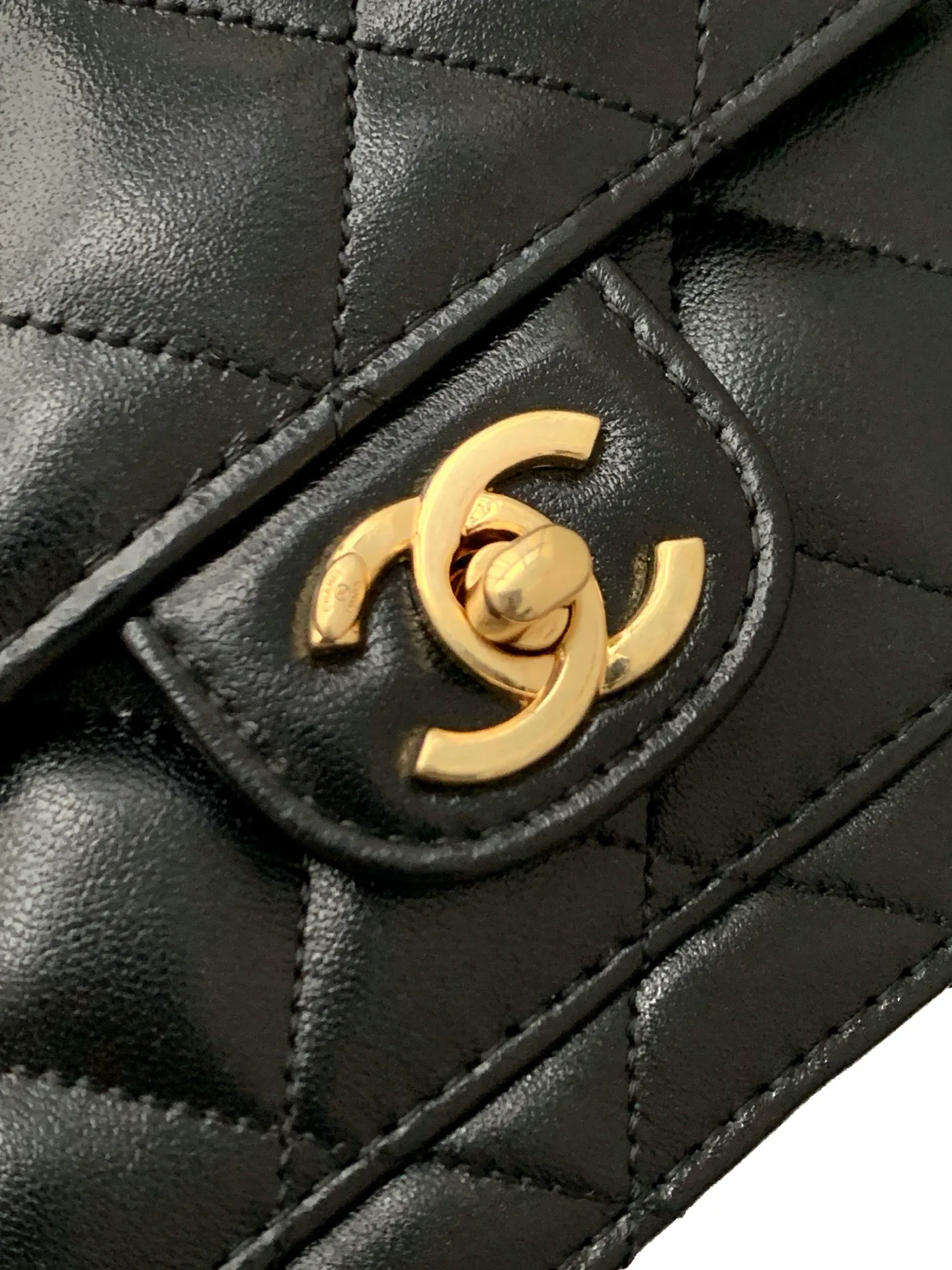 Классические Сумки Женские Chanel 12605773
