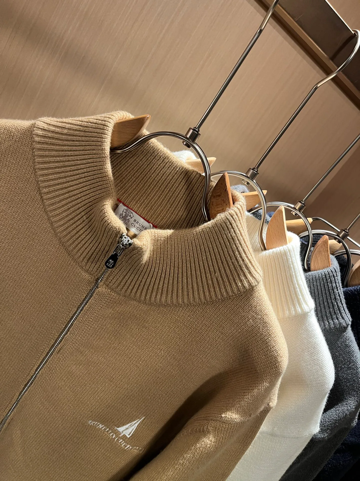 Джемперы И Свитеры Мужские Brunello Cucinelli 18395767