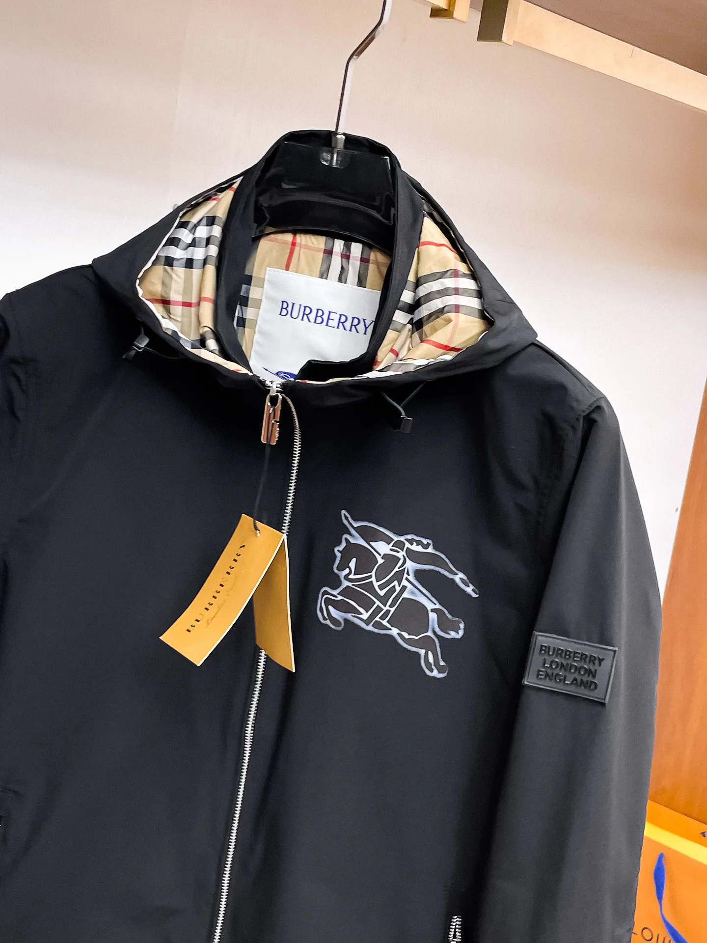 Куртки И Пуховики Мужские Burberry 17924247