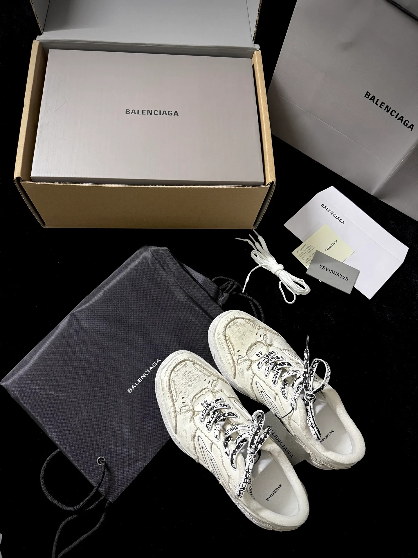 Кроссовки Женские Balenciaga 11470657