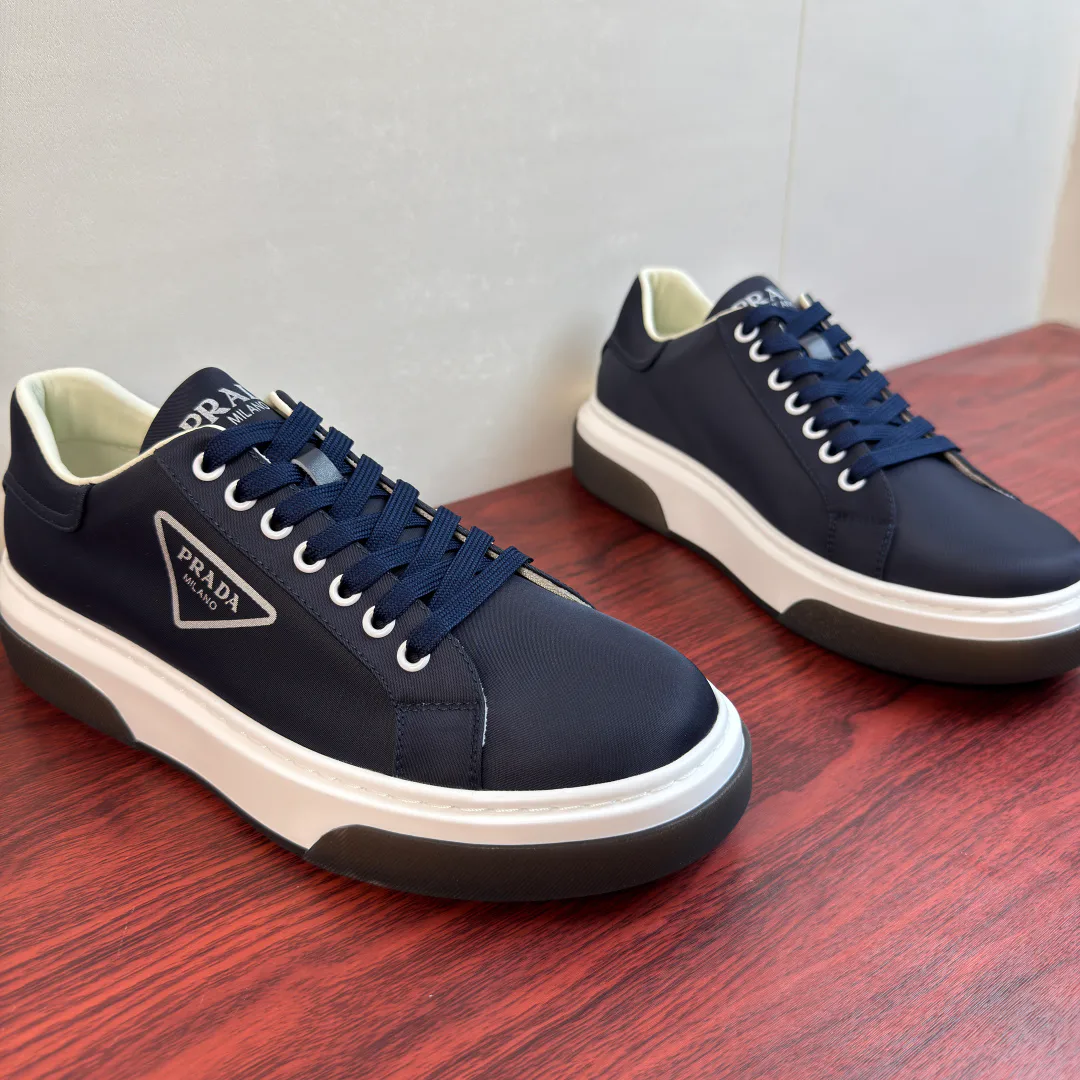 Кроссовки Мужские Prada 16935016
