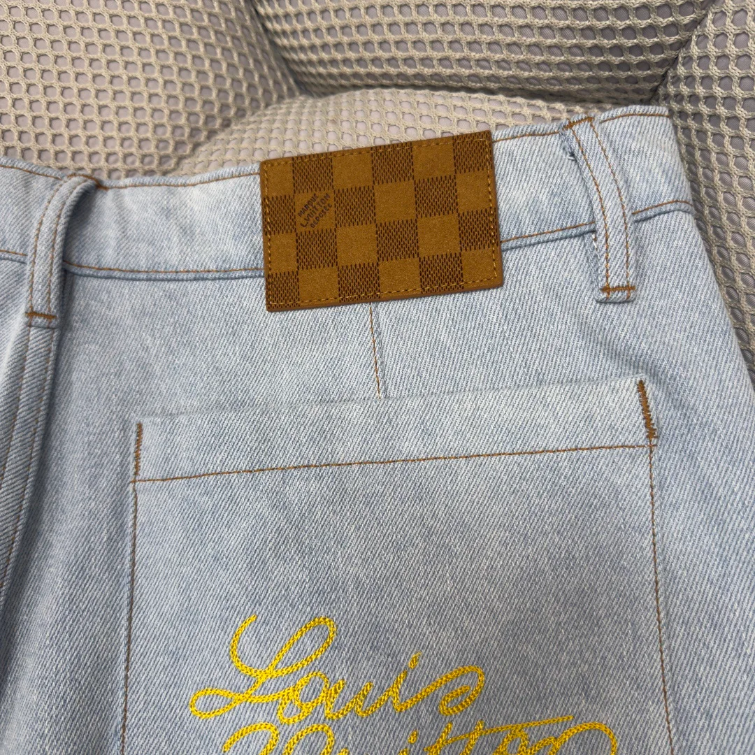 Шорты Мужские Louis Vuitton 13567075
