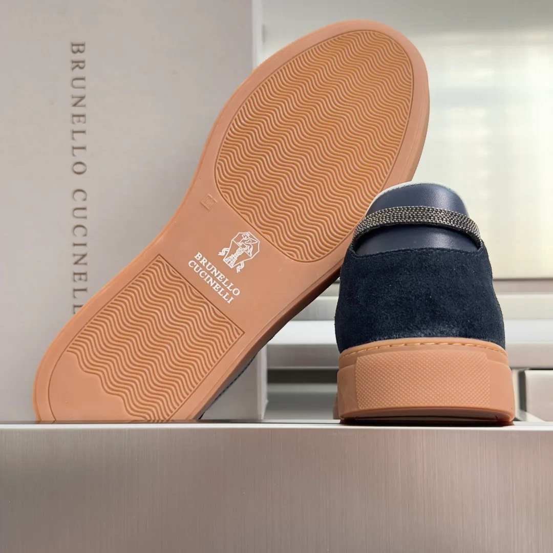 Кроссовки Женские Brunello Cucinelli 18498148