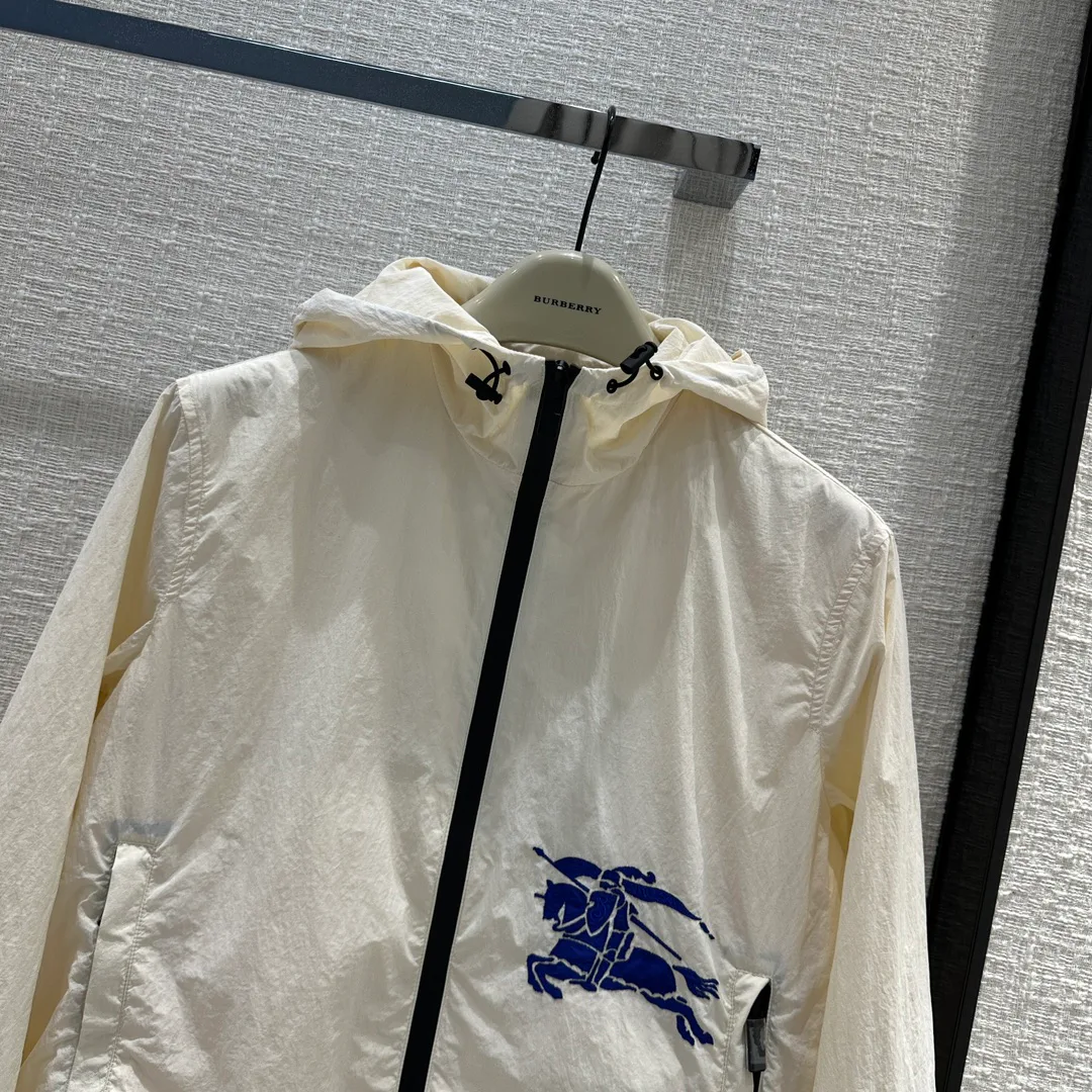 Куртки И Пуховики Женские Burberry 17122319