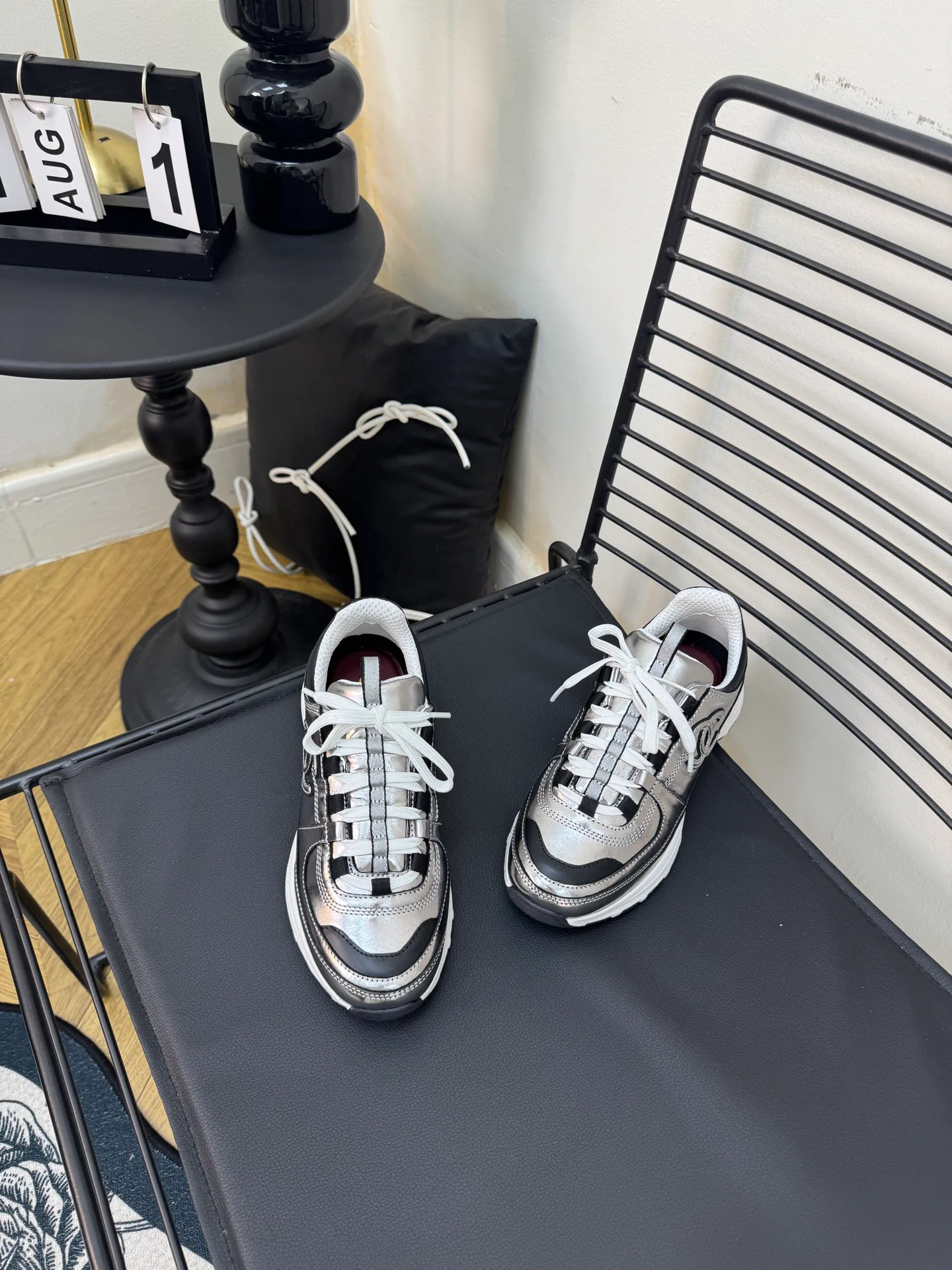 Кроссовки Женские Chanel 18740767
