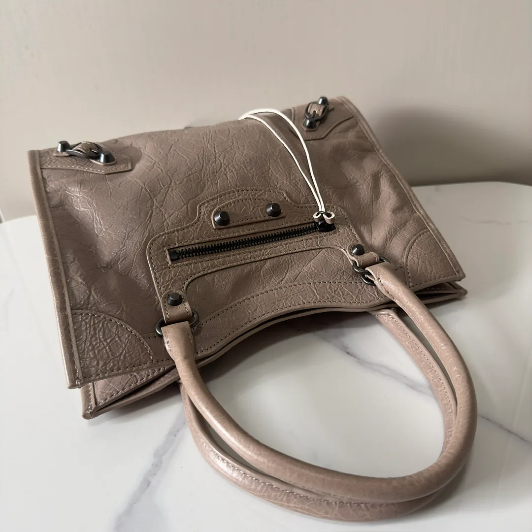 Классические Сумки Женские Balenciaga 11872239