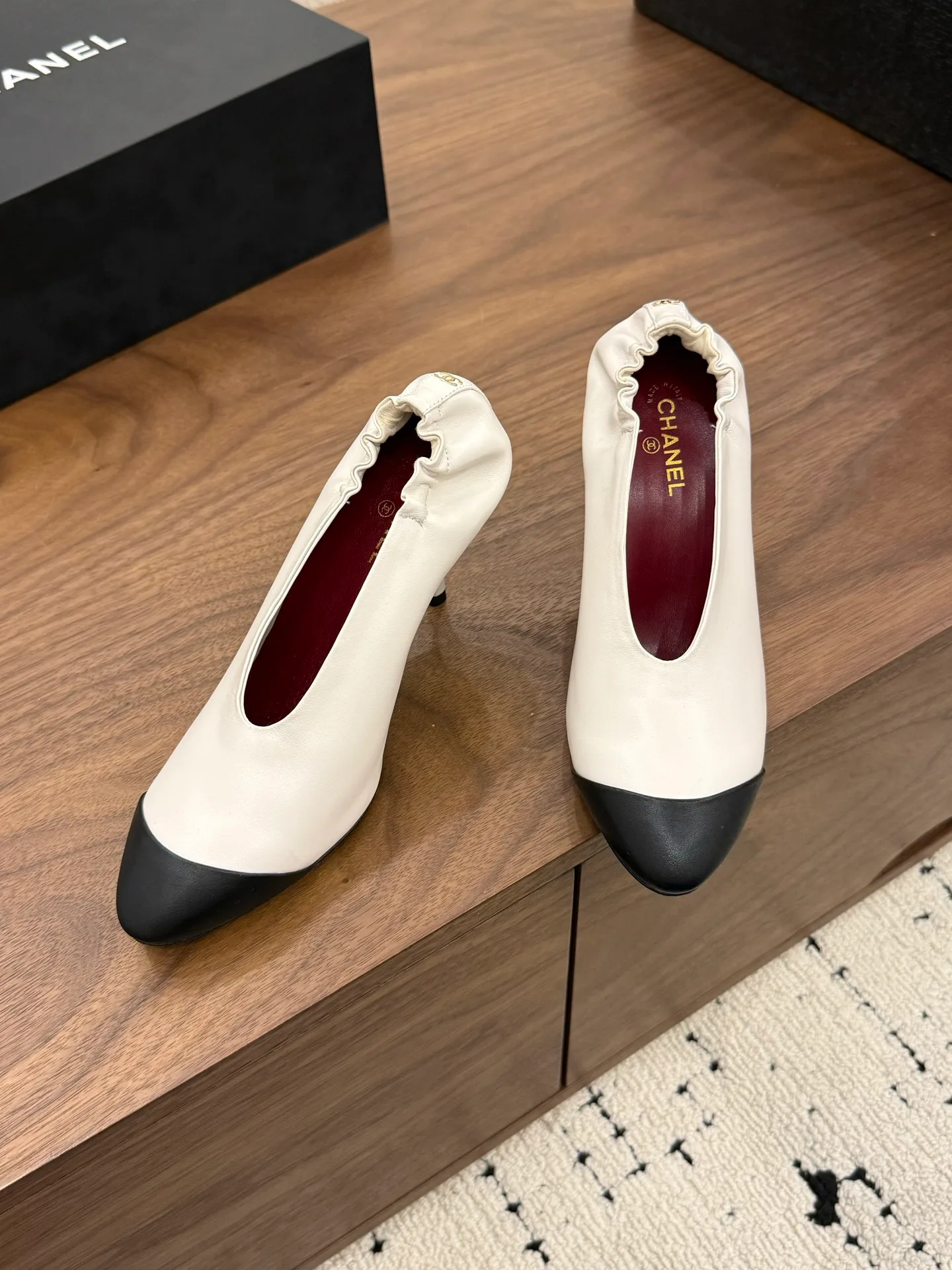 Туфли Женские Chanel 13444943