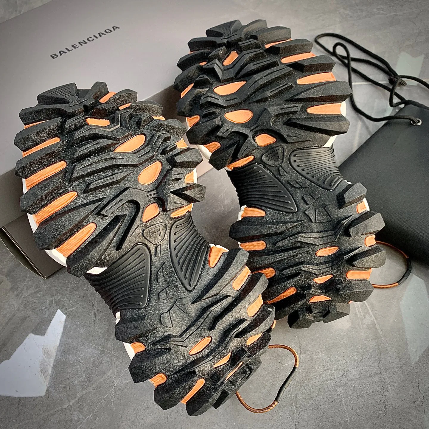 Кроссовки Женские Balenciaga