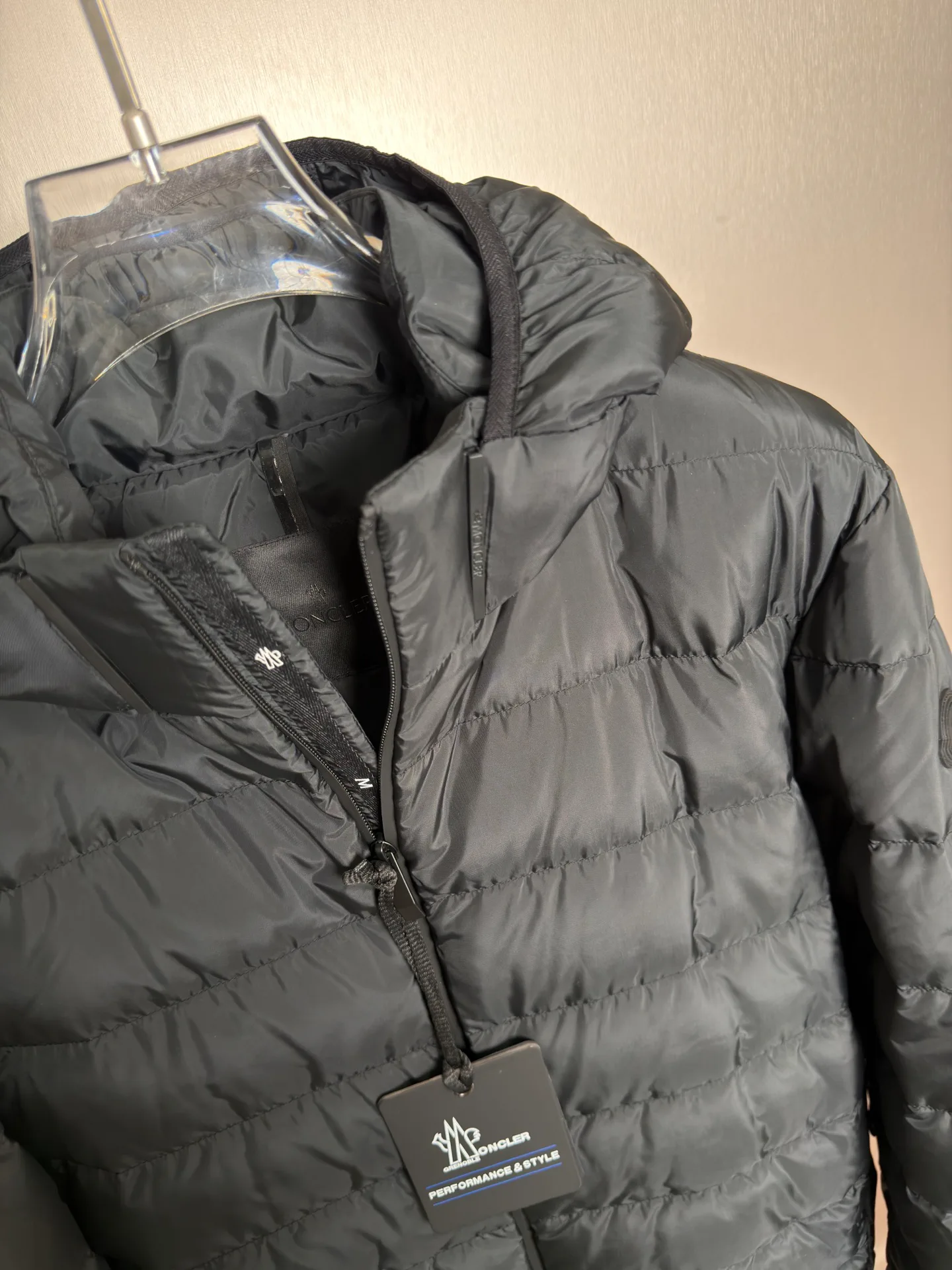 Куртки И Пуховики Женские Moncler 18621315
