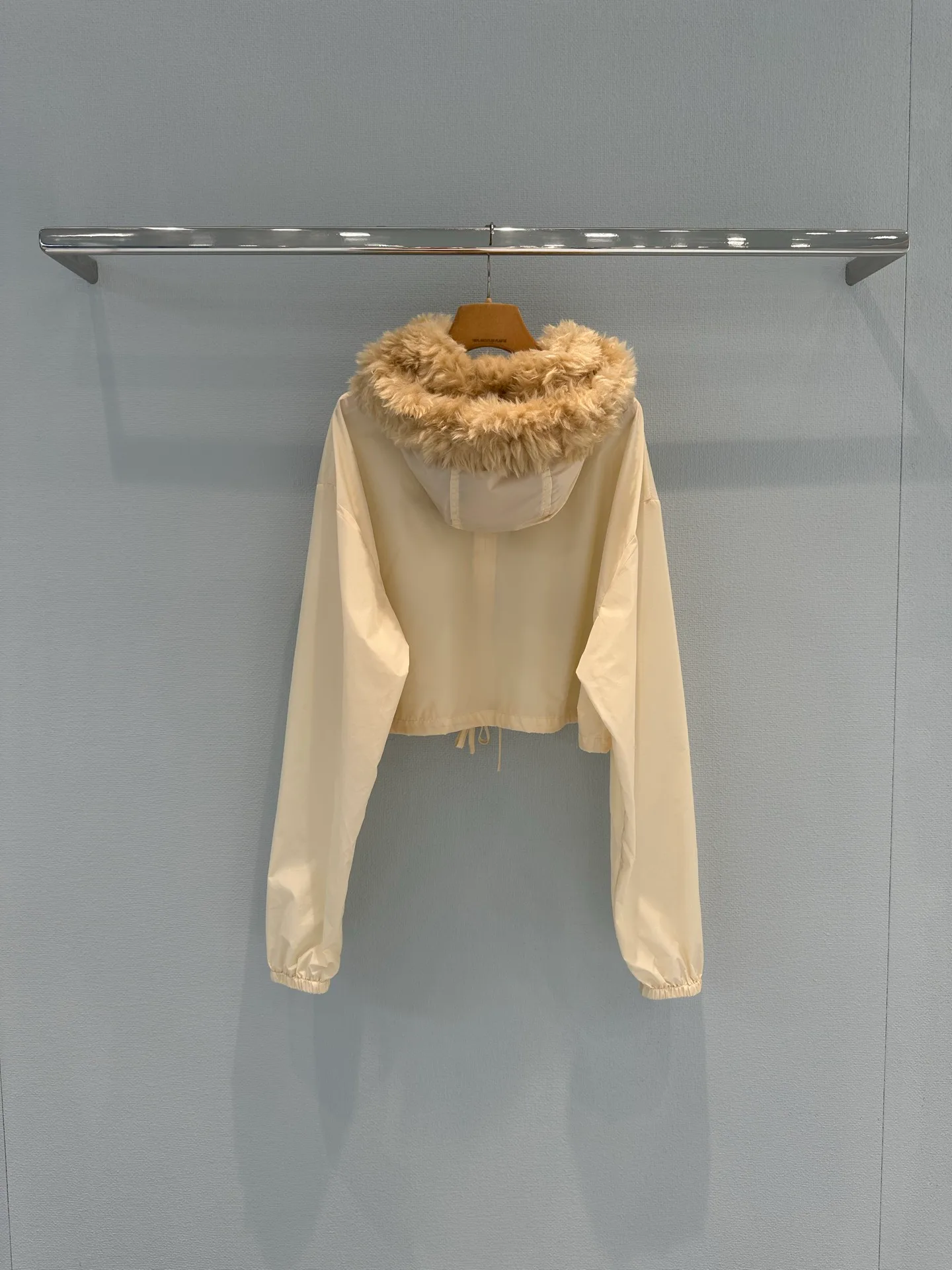Куртки И Пуховики Женские Miu Miu 18114619