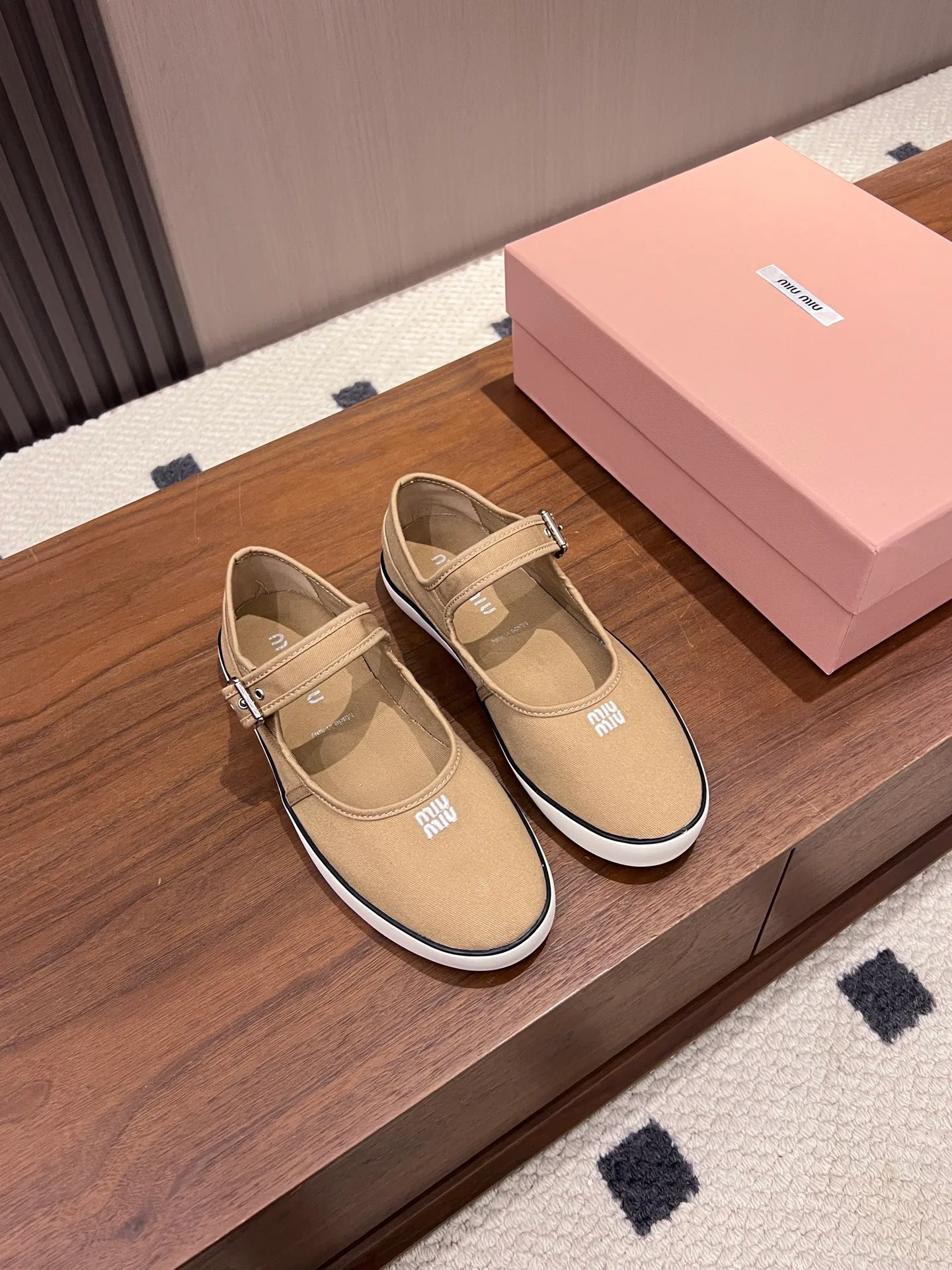 Балетки Женские Miu Miu 12702513