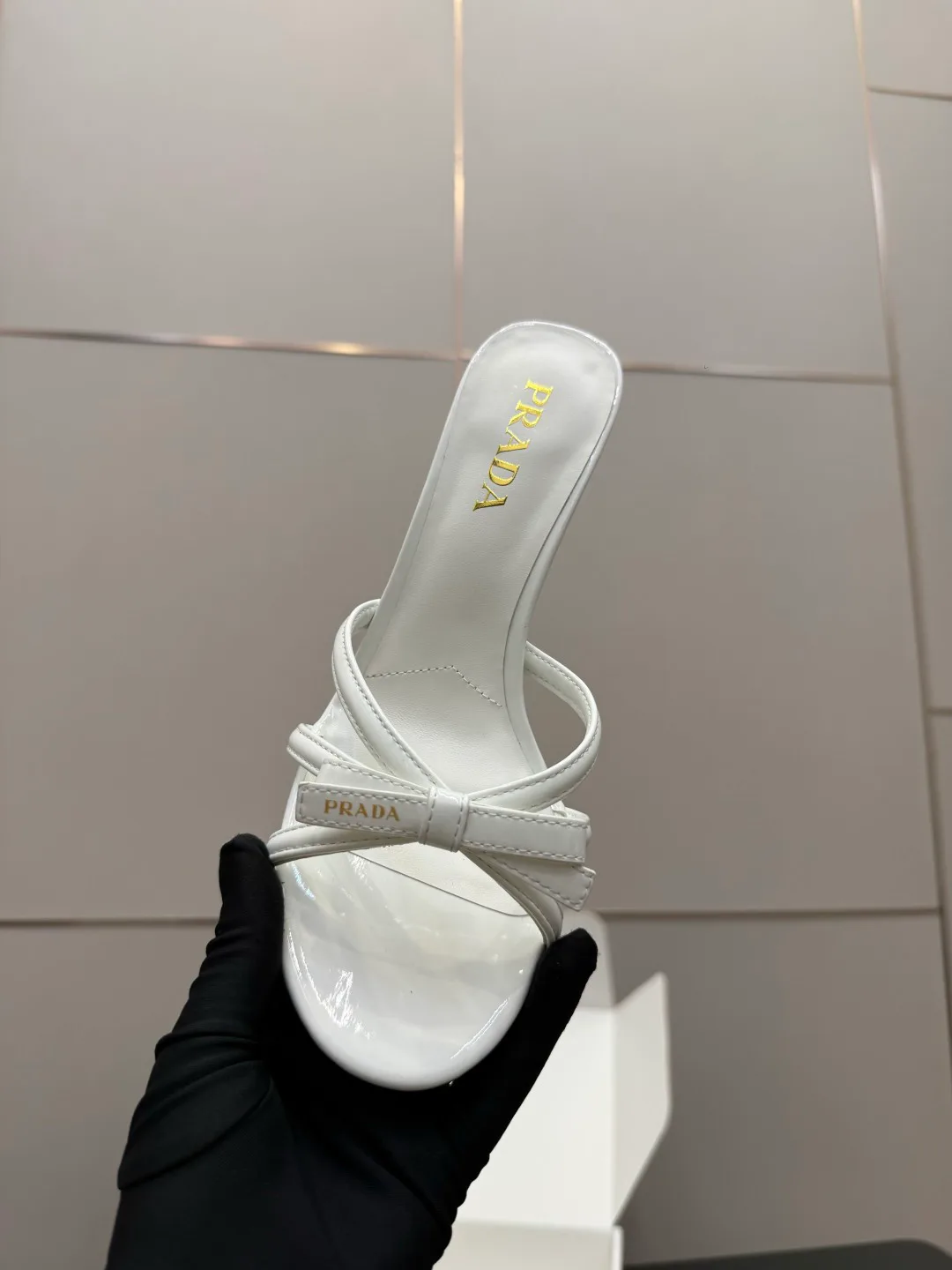 Босоножки Женские Prada 16960882