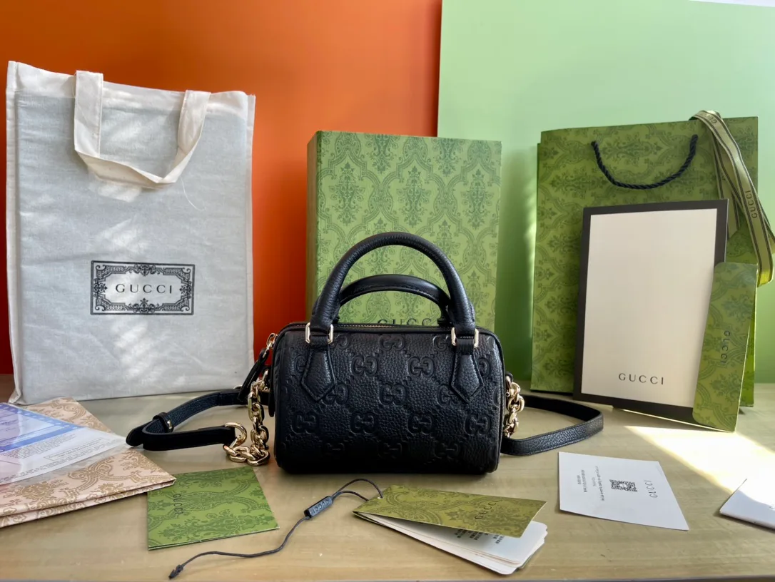 Классические Сумки Женские Gucci 11615584