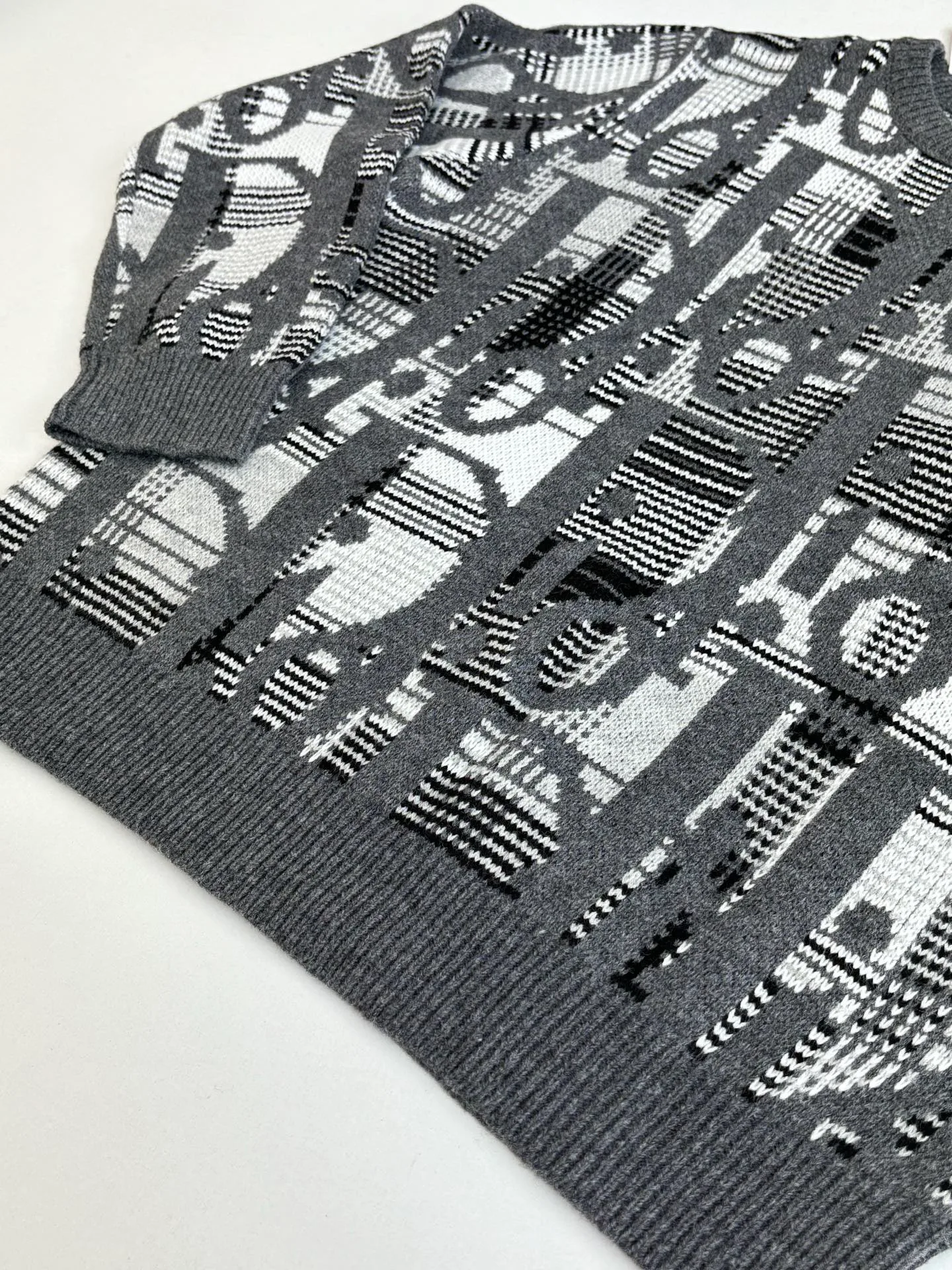 Джемперы И Свитеры Мужские Christian Dior 233568