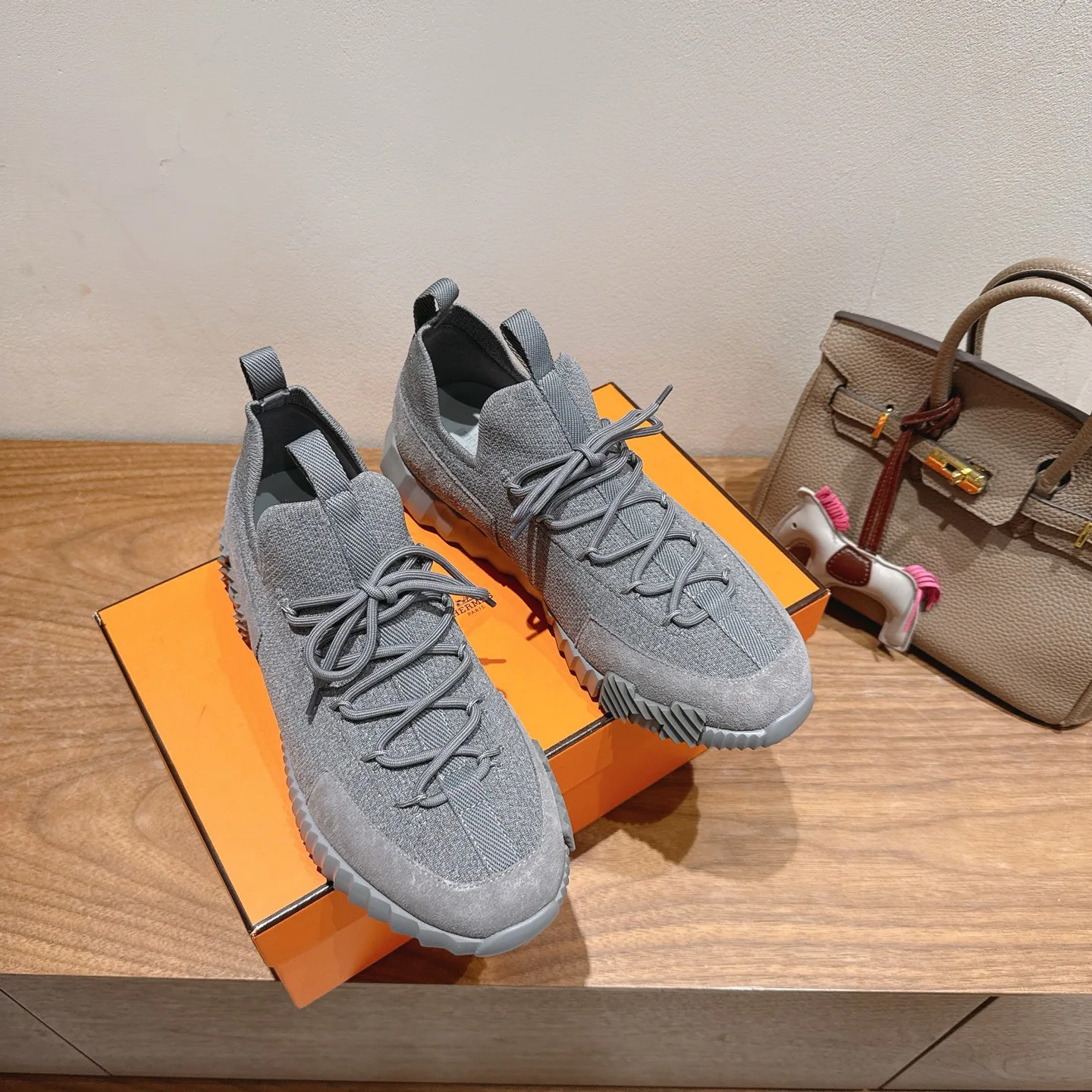 Кроссовки Женские Hermes 4852687