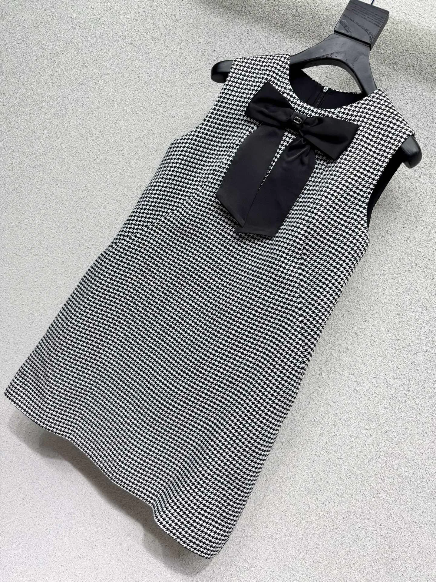 Платья Женские Christian Dior 11571125