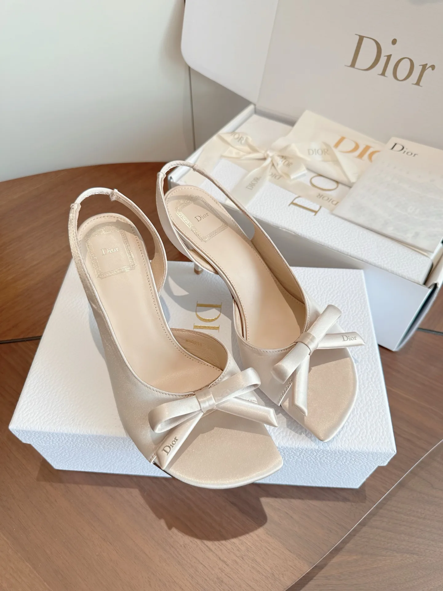 Босоножки Женские Christian Dior 18443963