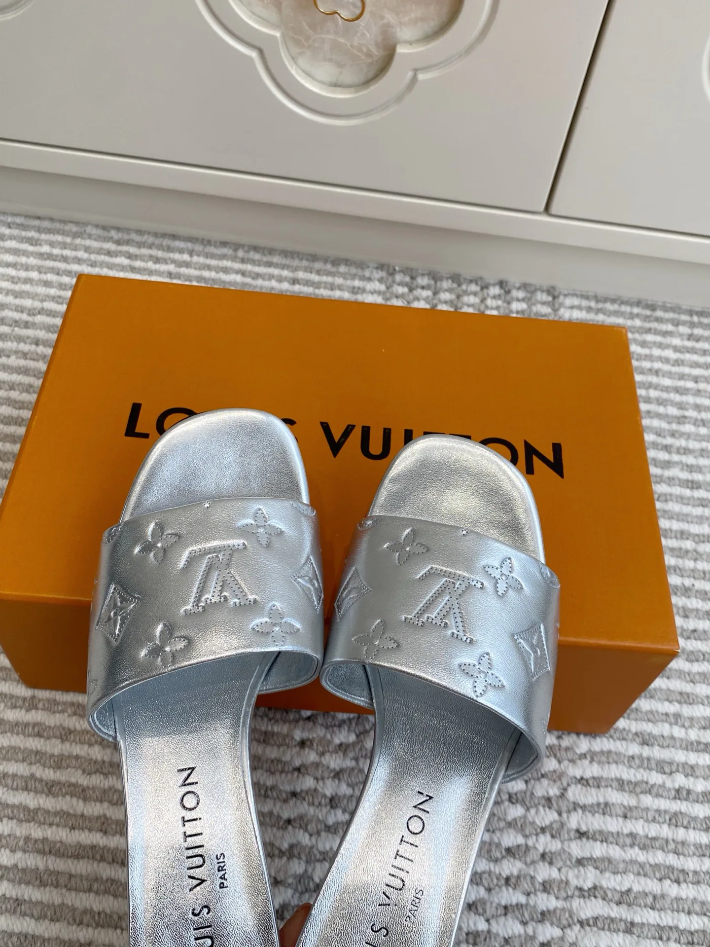 Мюли И Сабо Женские Louis Vuitton 12779799