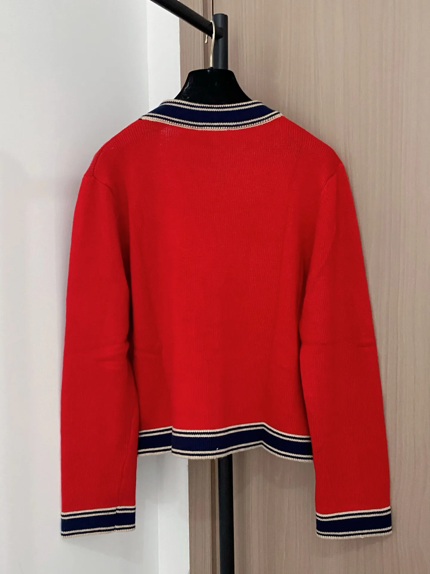 Джемперы Женские Chanel 109805