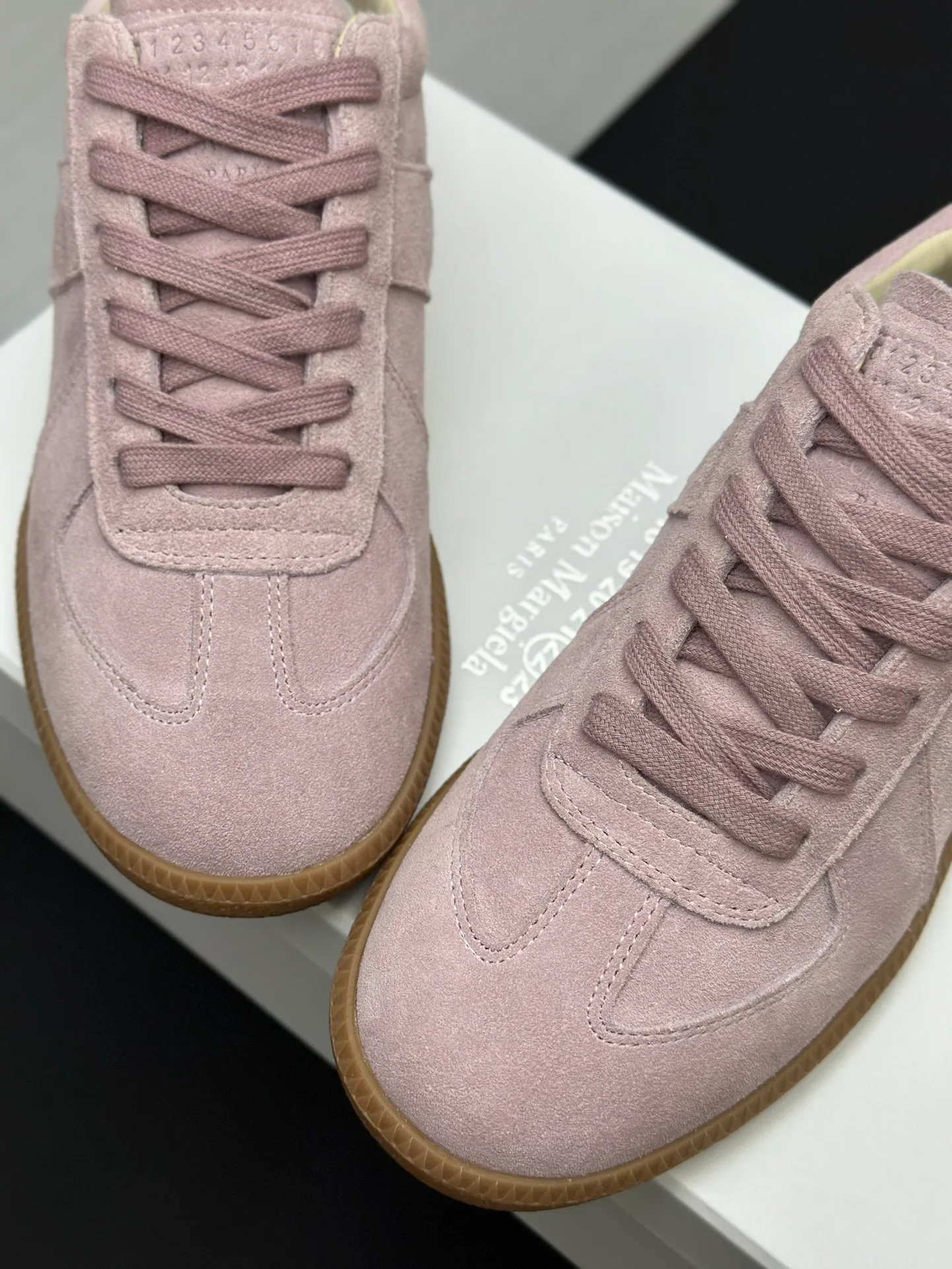 Кроссовки Женские Maison Margiela 9039739