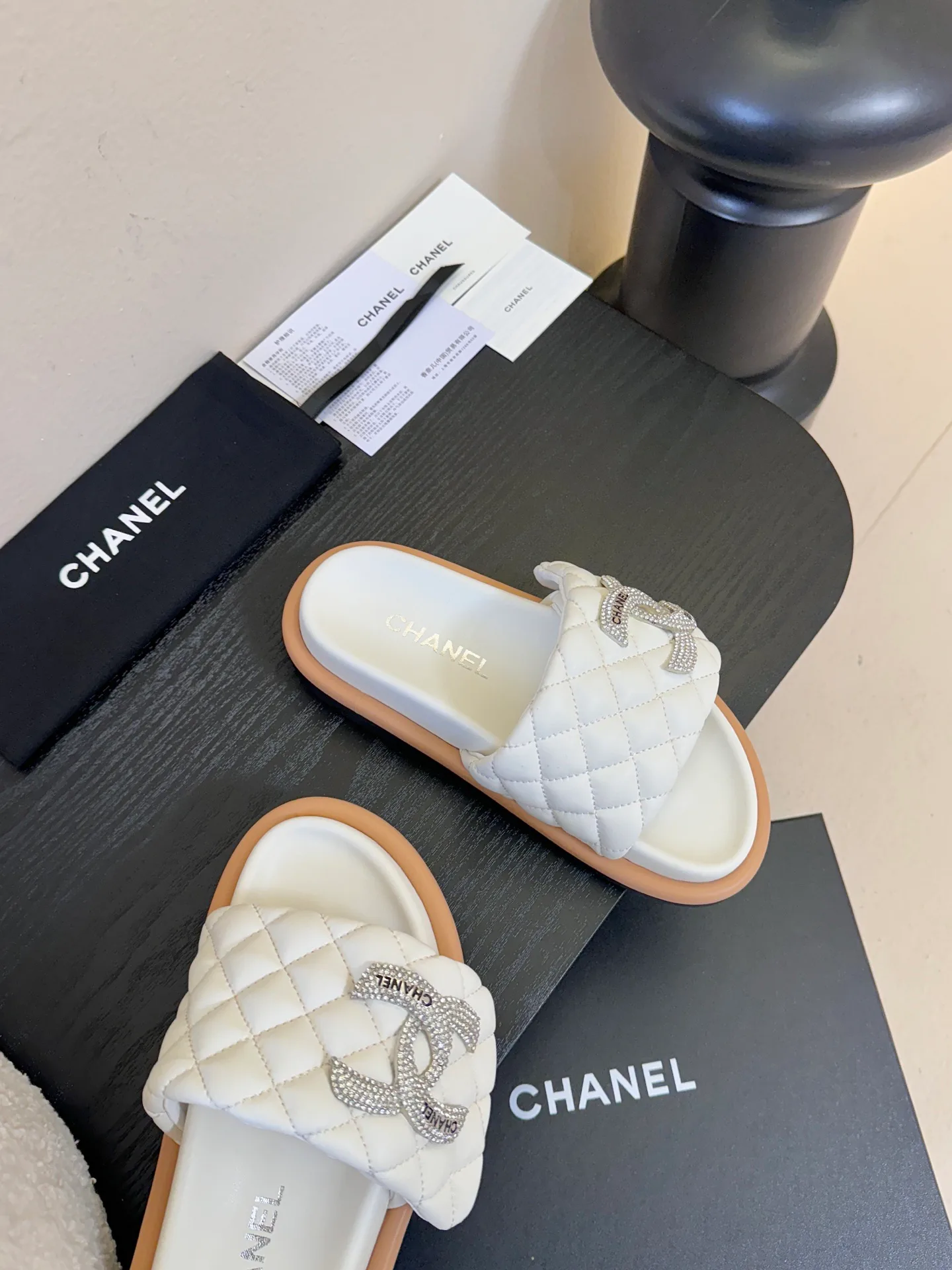 Шлепанцы Женские Chanel 1590884