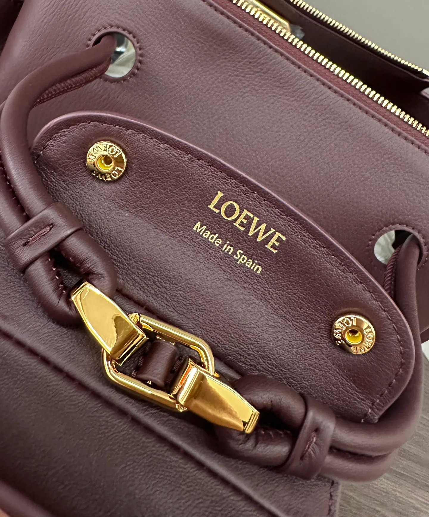 Классические Сумки Женские Loewe 11513575