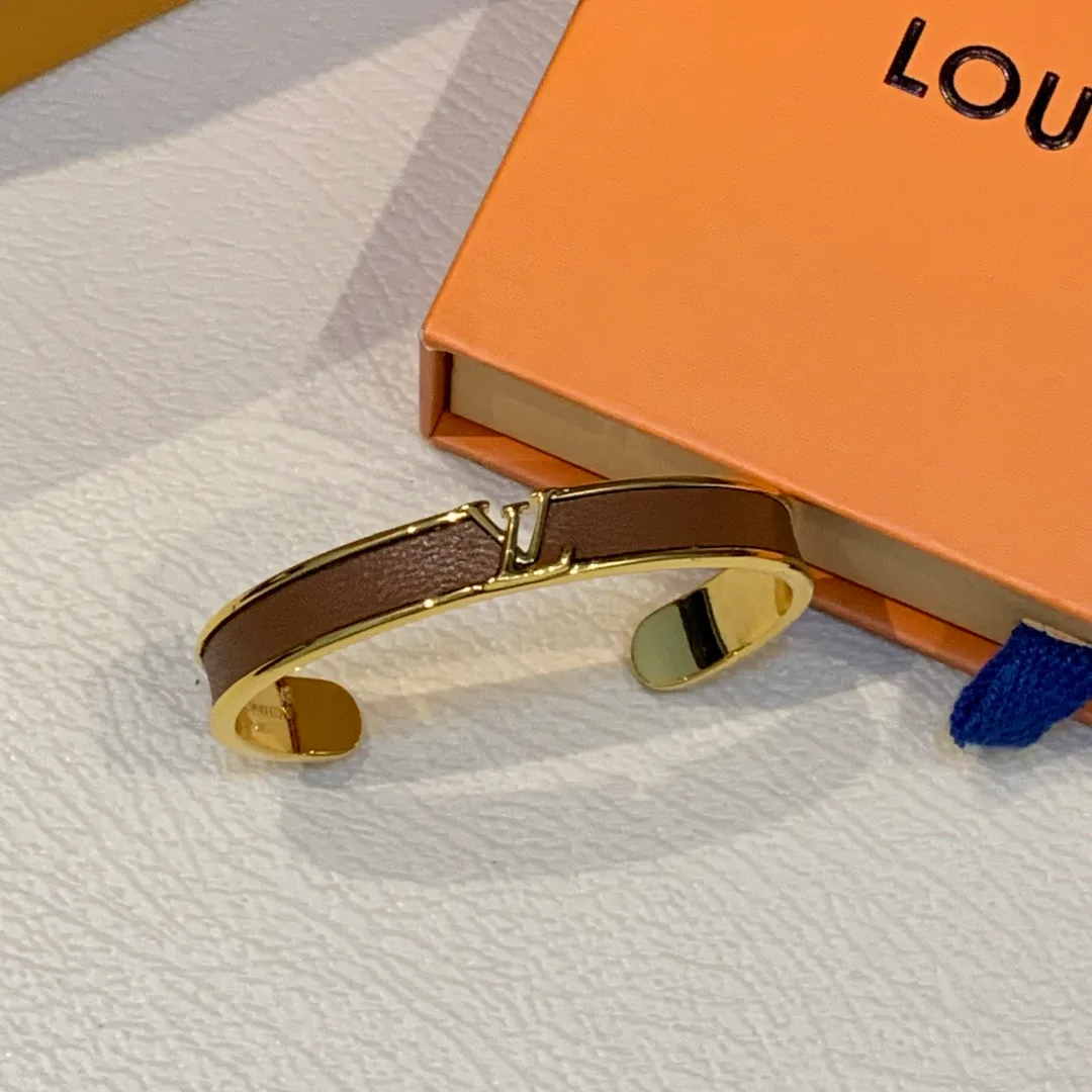 Бижутерия Louis Vuitton 693478