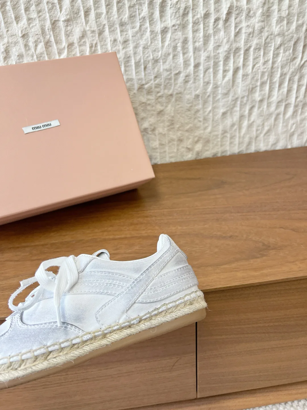 Кроссовки Женские Miu Miu 850616