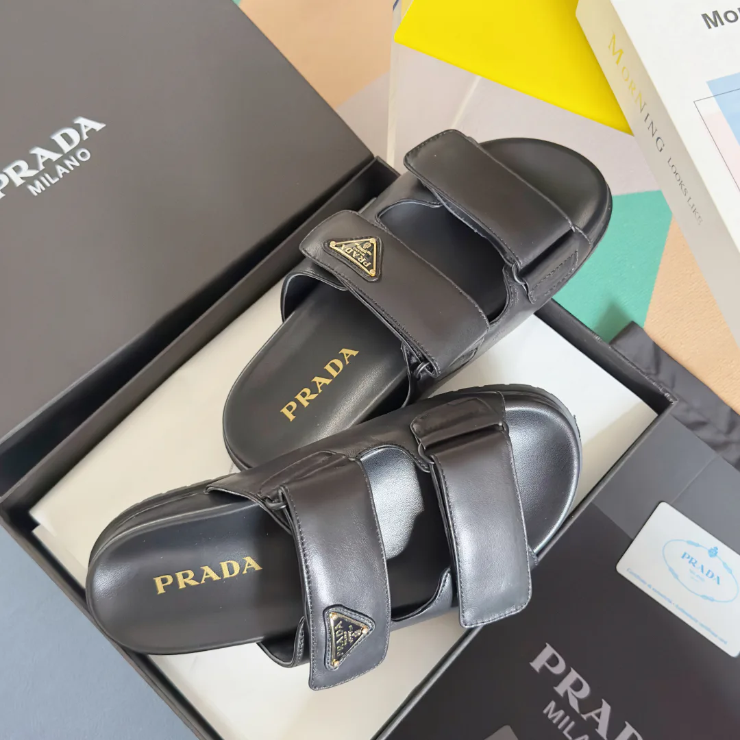 Шлепанцы Женские Prada 26307