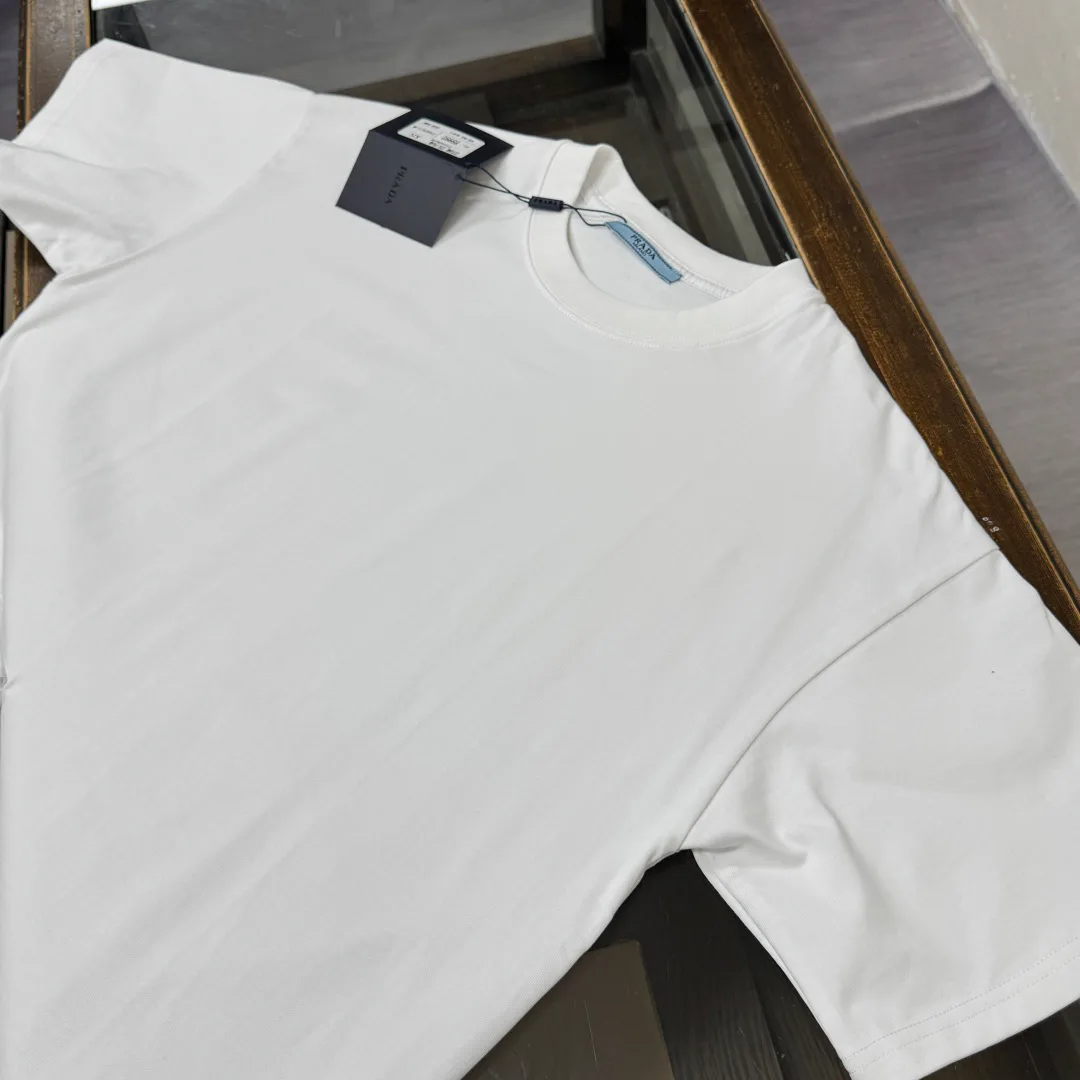 Футболки Женские Prada 10692115