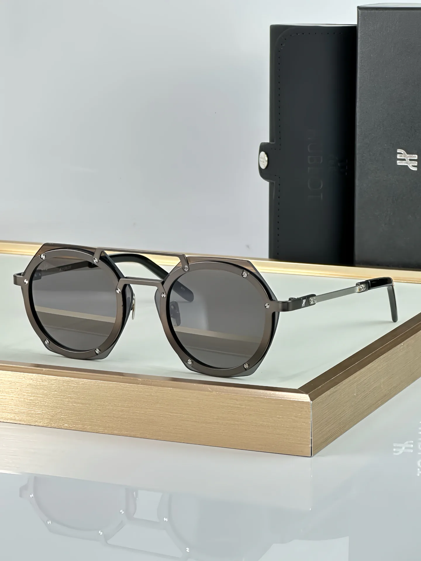 Очки Hublot 429836