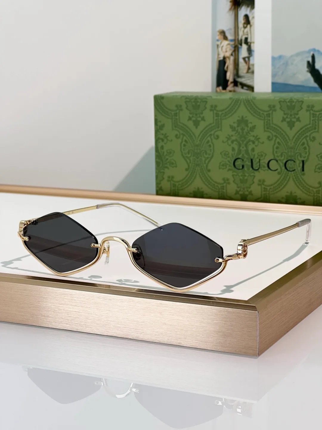 Очки Gucci 13479000