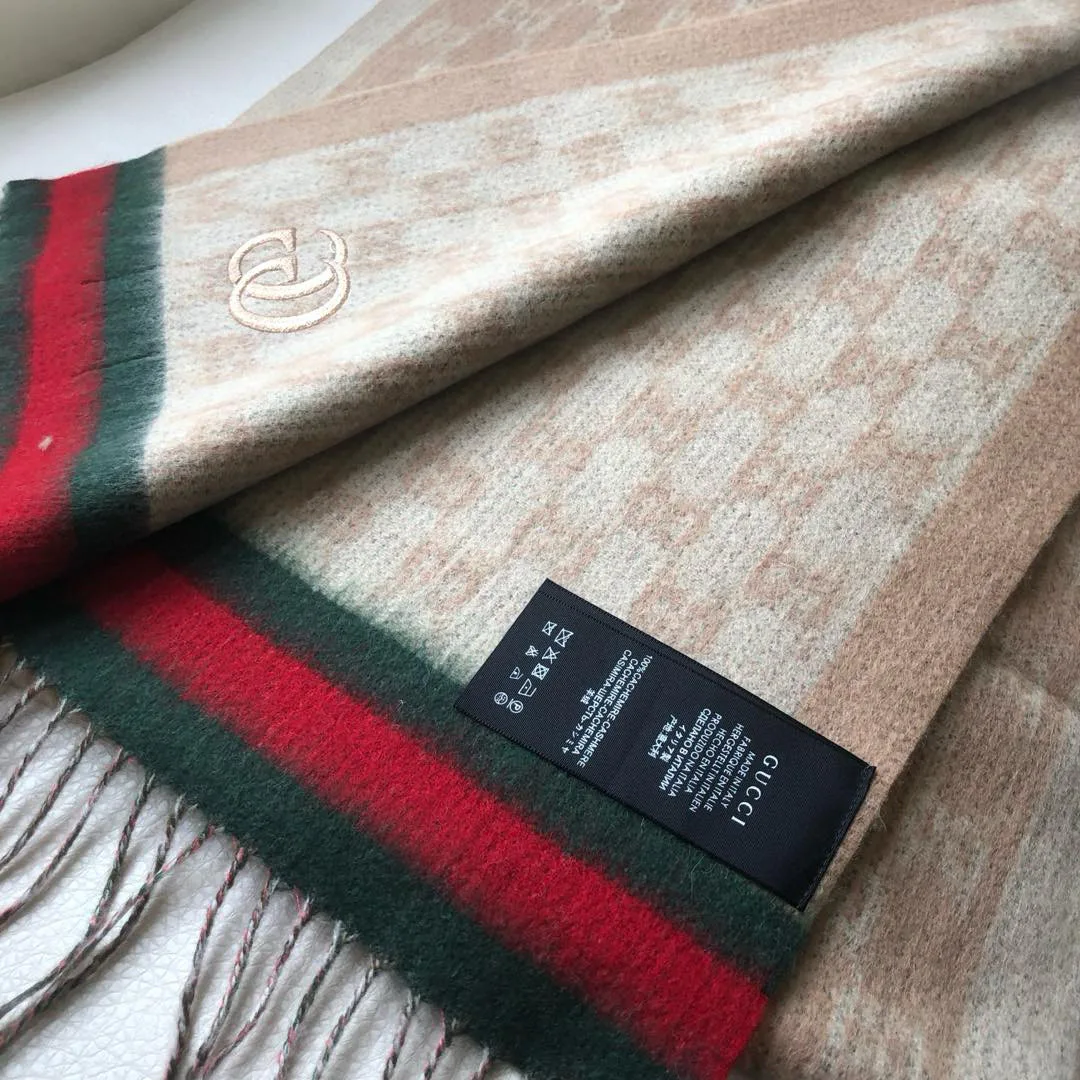Шарфы Gucci 8860