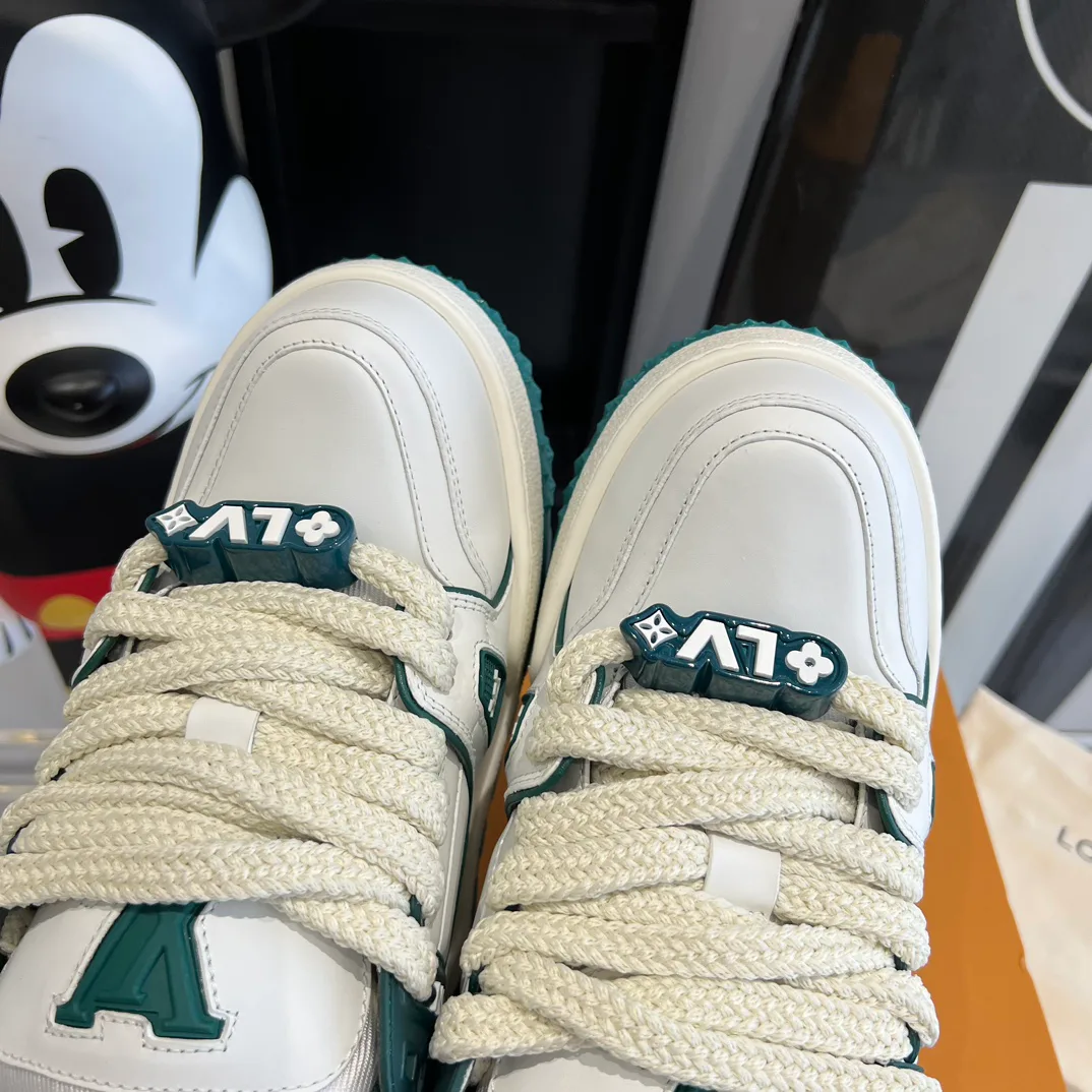 Кроссовки Женские Louis Vuitton 1124315